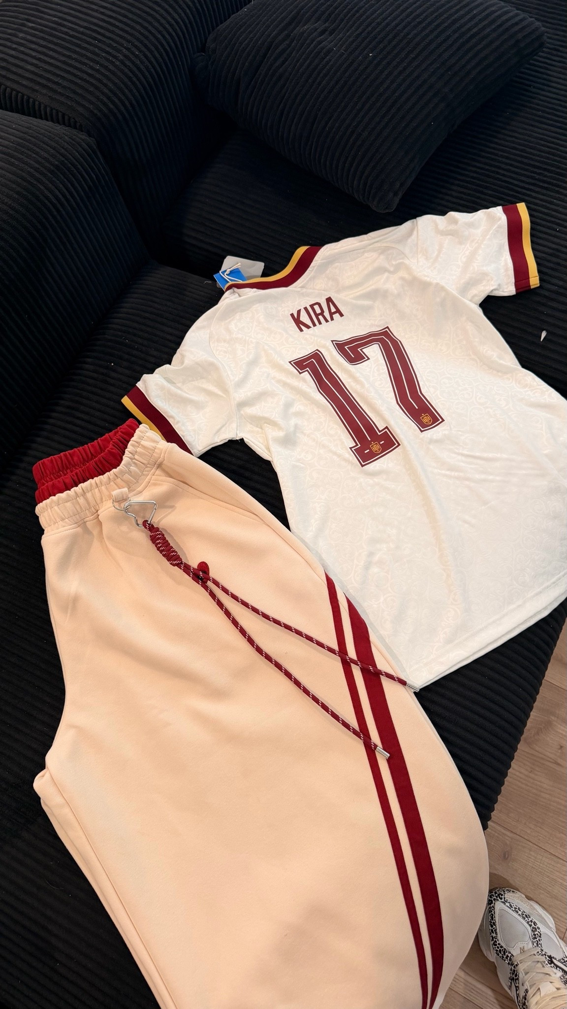 I thought it was gonna match, but it doesn’t. Do you guys think I should still wear these two together

I just love how I could customize a shirt. I thought that was so different and dope.

#LTKPetite #LTKActive #LTKootd