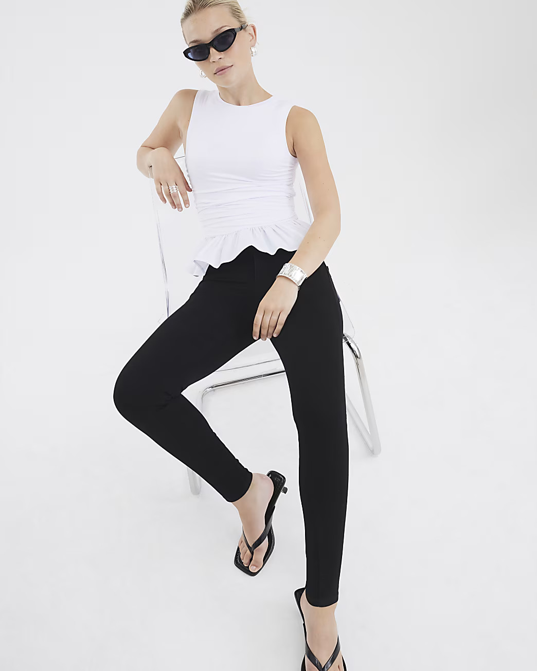 Black Molly Mid Rise Sculpt Skinny Jeans | River Island UK & IE