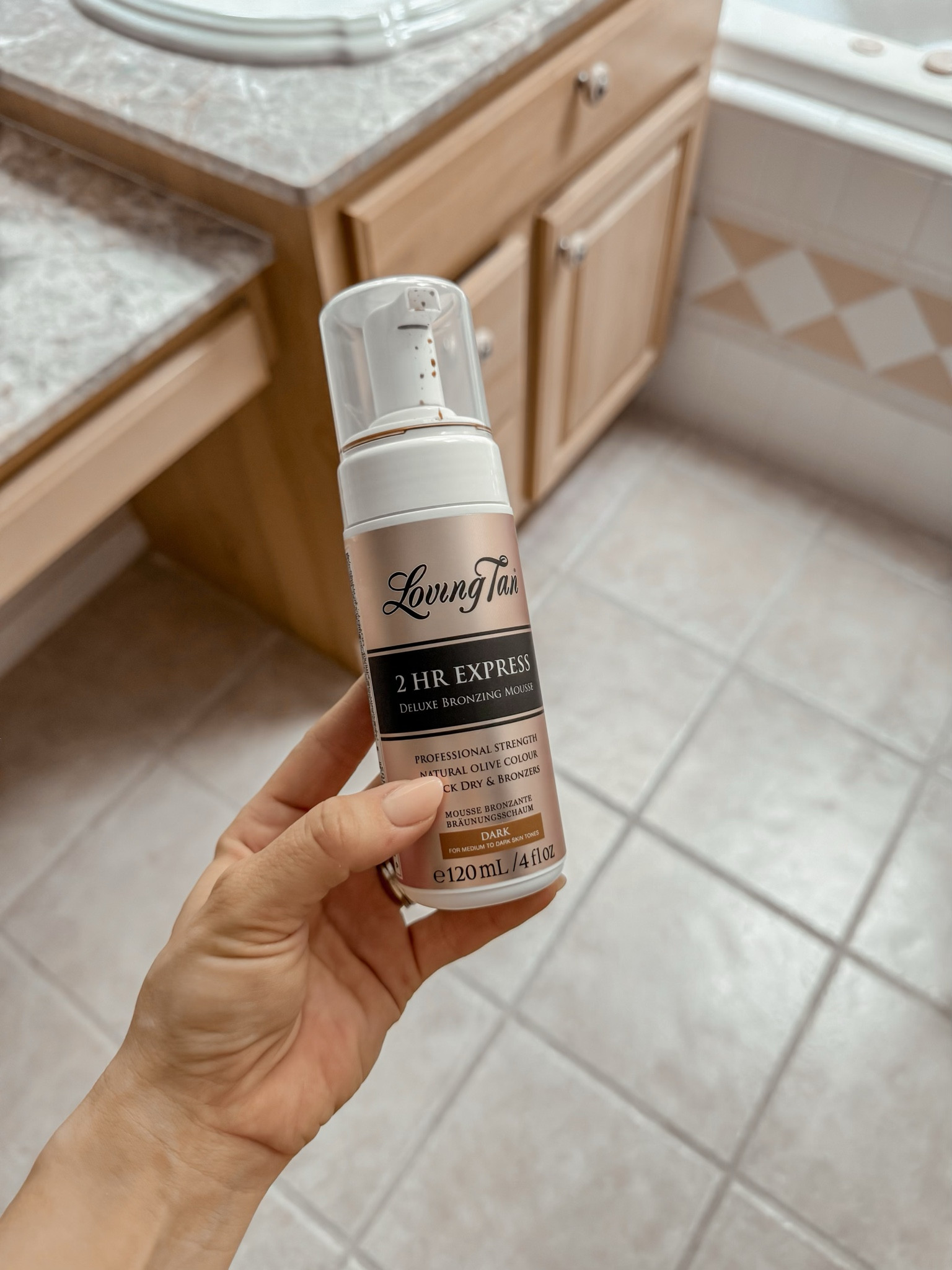 Get 15% off my favorite 2 hr express self-tanner from @loving tan using my code 15LTK. 😍 I’m obsessed! Hurry, this deal only lasts until May 19th! 


#LTKSaleAlert #LTKSeasonal #LTKBeauty