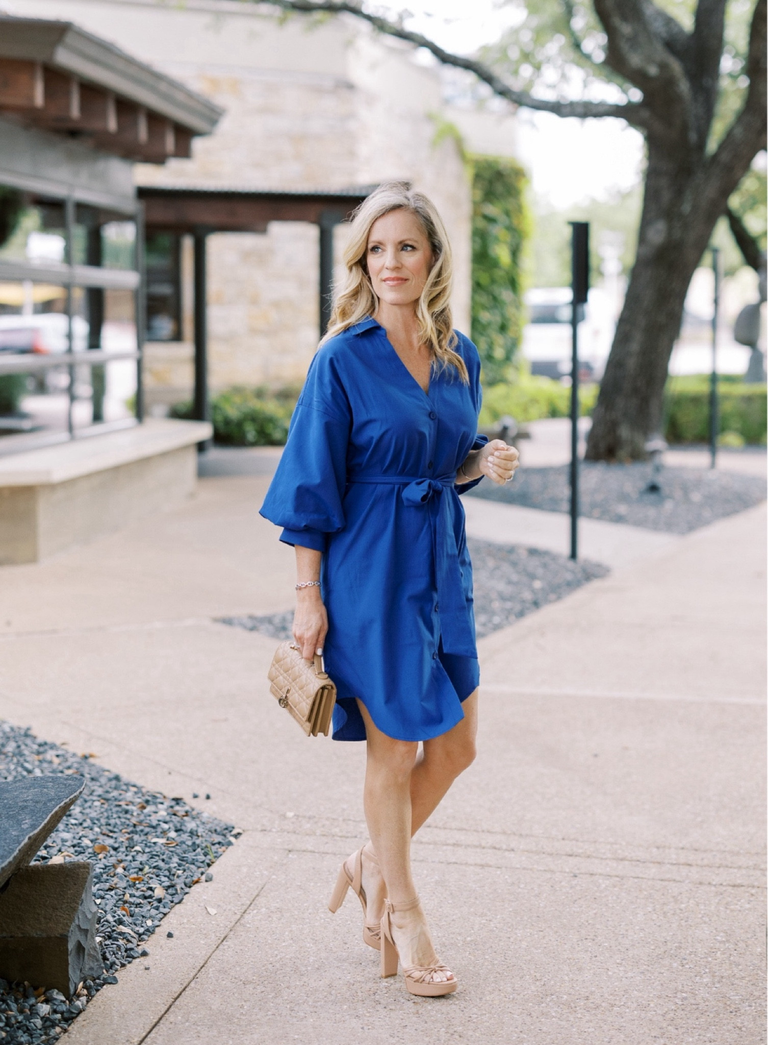 The may be my new favorite!   The indigo blue is so pretty and the fit and style of this dress is wonderful.   

Brochure Walker indigo blue dress


#LTKStyleTip #LTKOver40 #LTKSeasonal