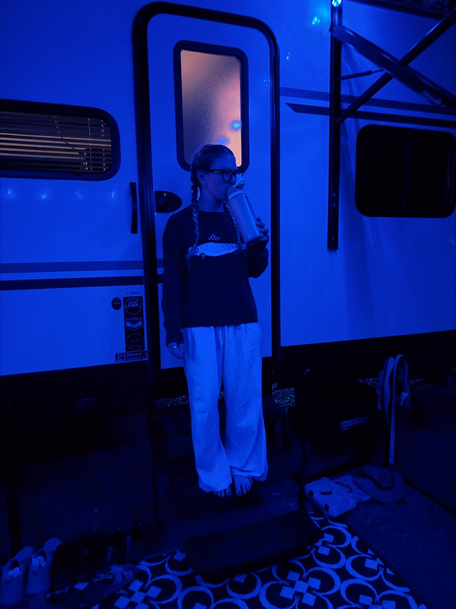 summer nights camping outfit | wearing a size medium in the sweater - recommend sizing up! i typically wear a small & could’ve even sized up to a large for the oversized look! + my absolute favorite old navy pants

#LTKootd #LTKSeasonal #LTKTravel