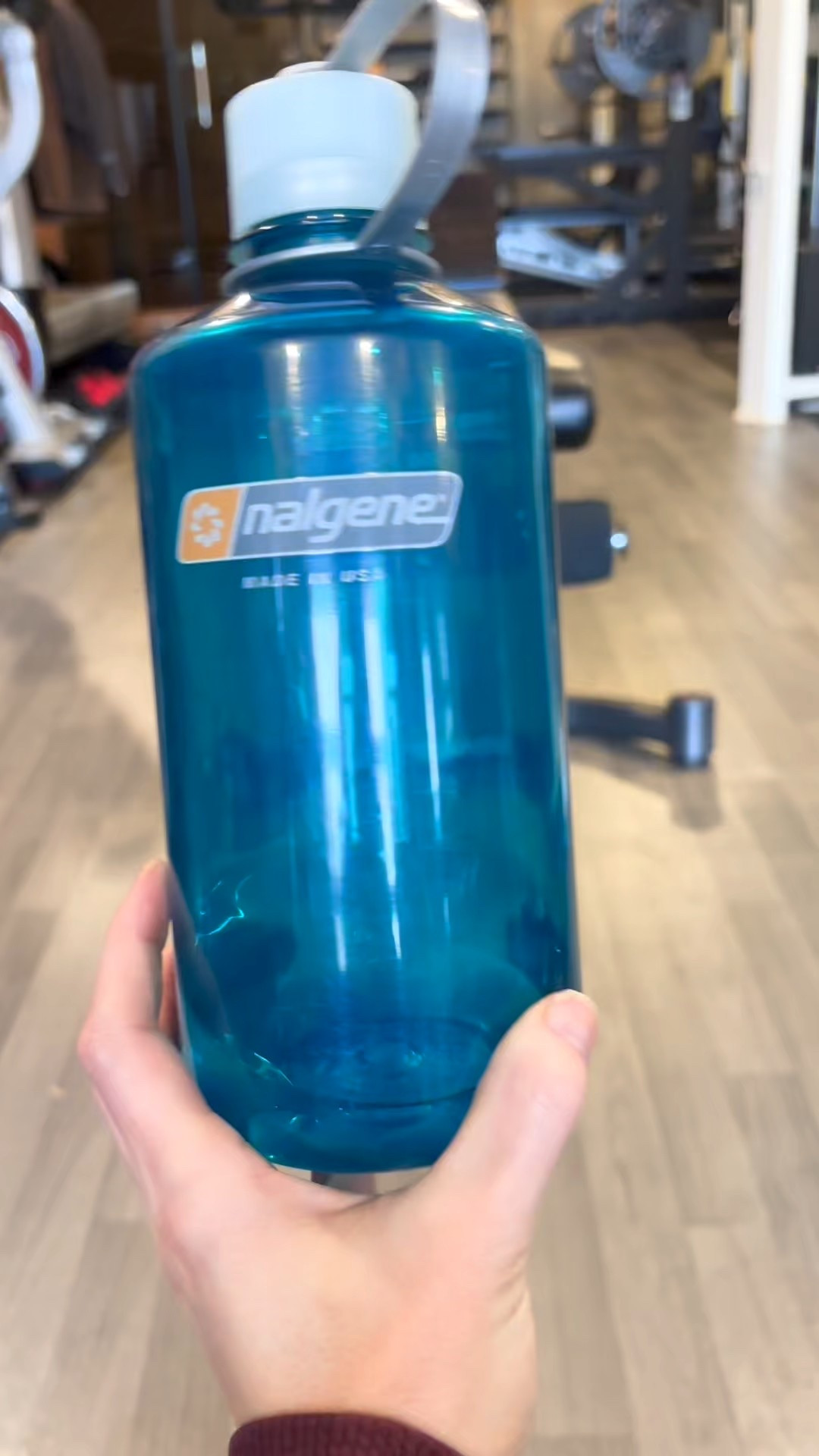 Made the switch from heavy ass water bottles to something lighter in weight and the wallet. See what I did there. 🤣

#LTKActive #LTKOver40 #LTKFindsUnder50