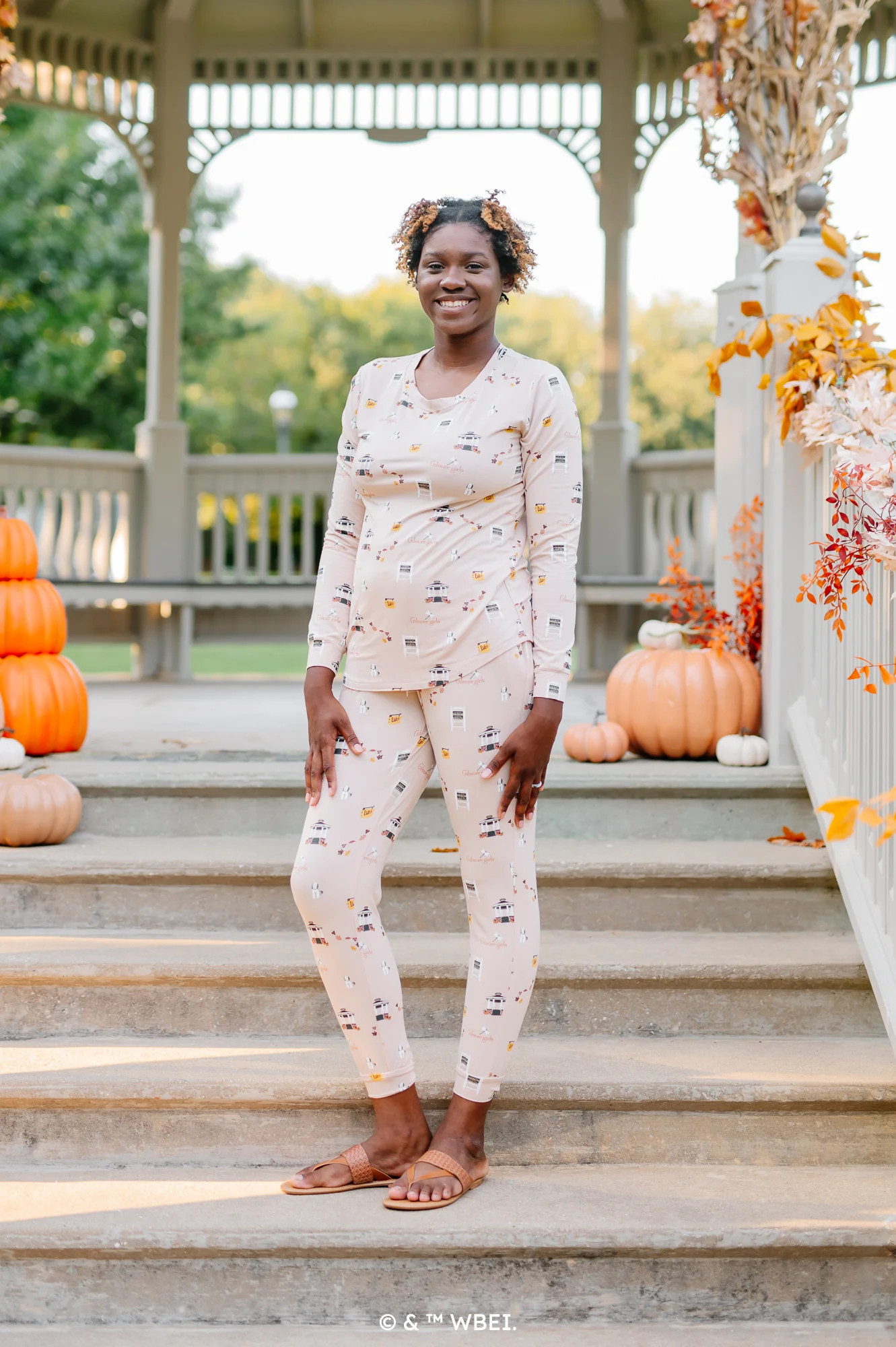 Bamboo Women's Jogger Pajama Set in Gilmore Girls | Kyte Living