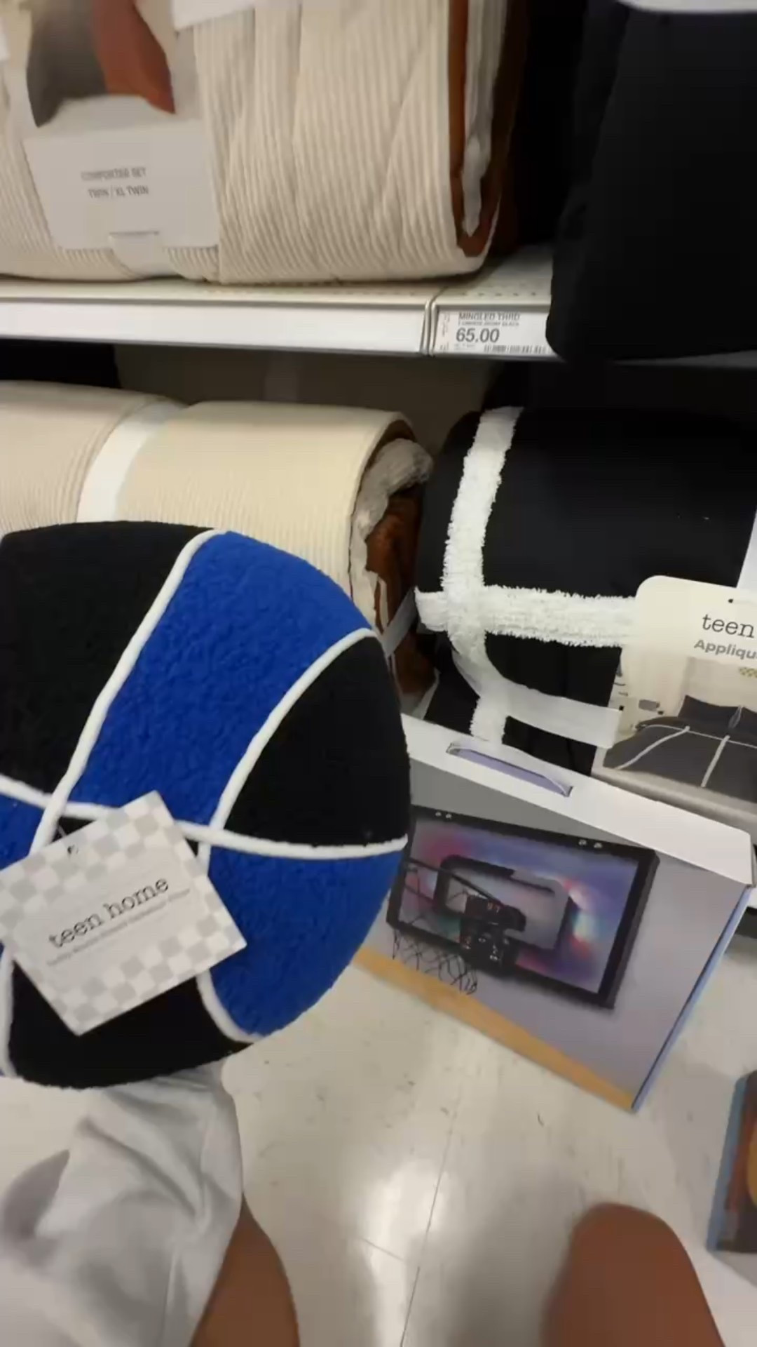 Boys room basketball finds on sale 🏀

Target sale, target circle week, target home, boys room, teen boy room, tween boy room

#LTKHome #LTKSaleAlert #LTKKids