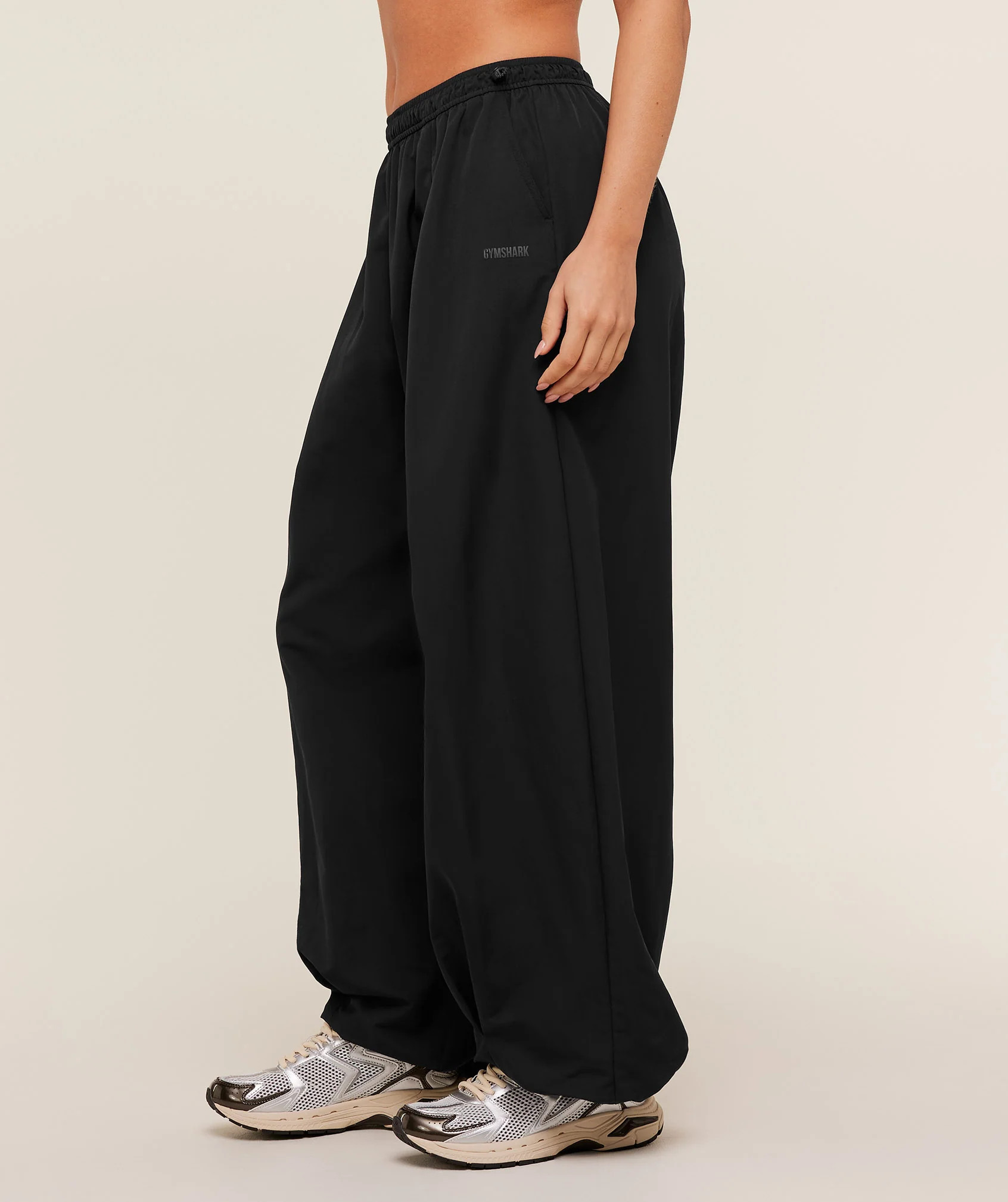 Weekend Lifestyle Parachute Pants | Gymshark US
