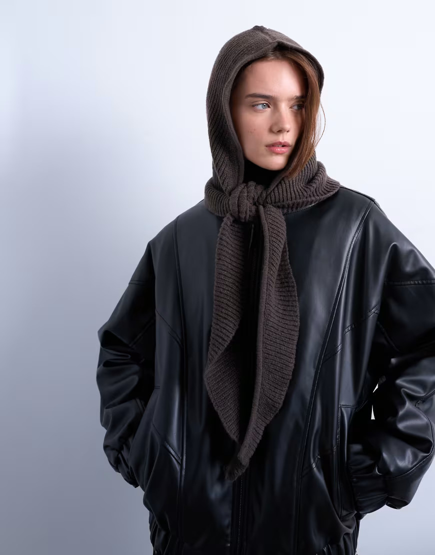 Topshop - Gestrikte balaclava in chocoladebruin-Brown | ASOS (Global)