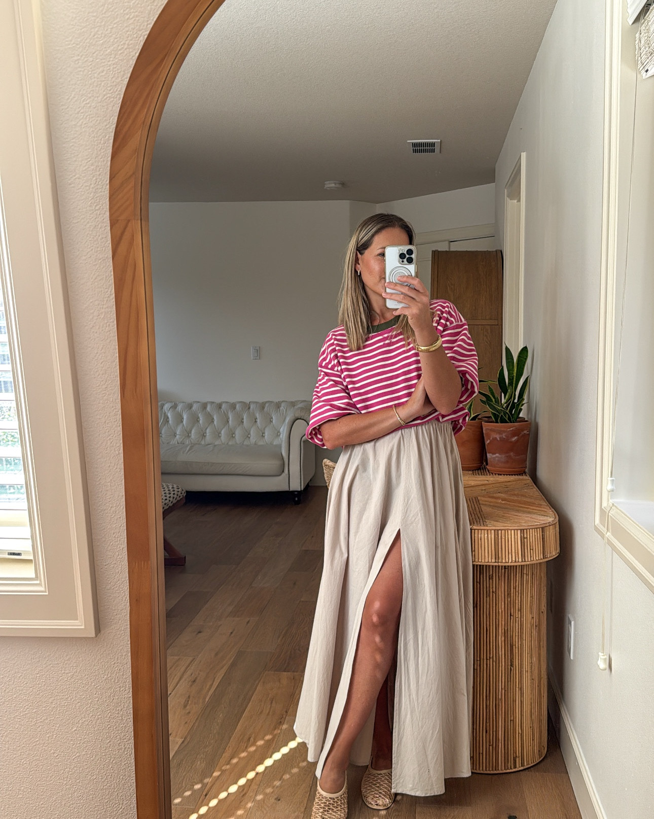 Love this lightweight sweatshirt! It’s such an easy fit and love the classic crew neck cut. Also love the pop of color! It’s available in many different colors 🧡

#LTKSeasonal #LTKOver40 #LTKStyleTip