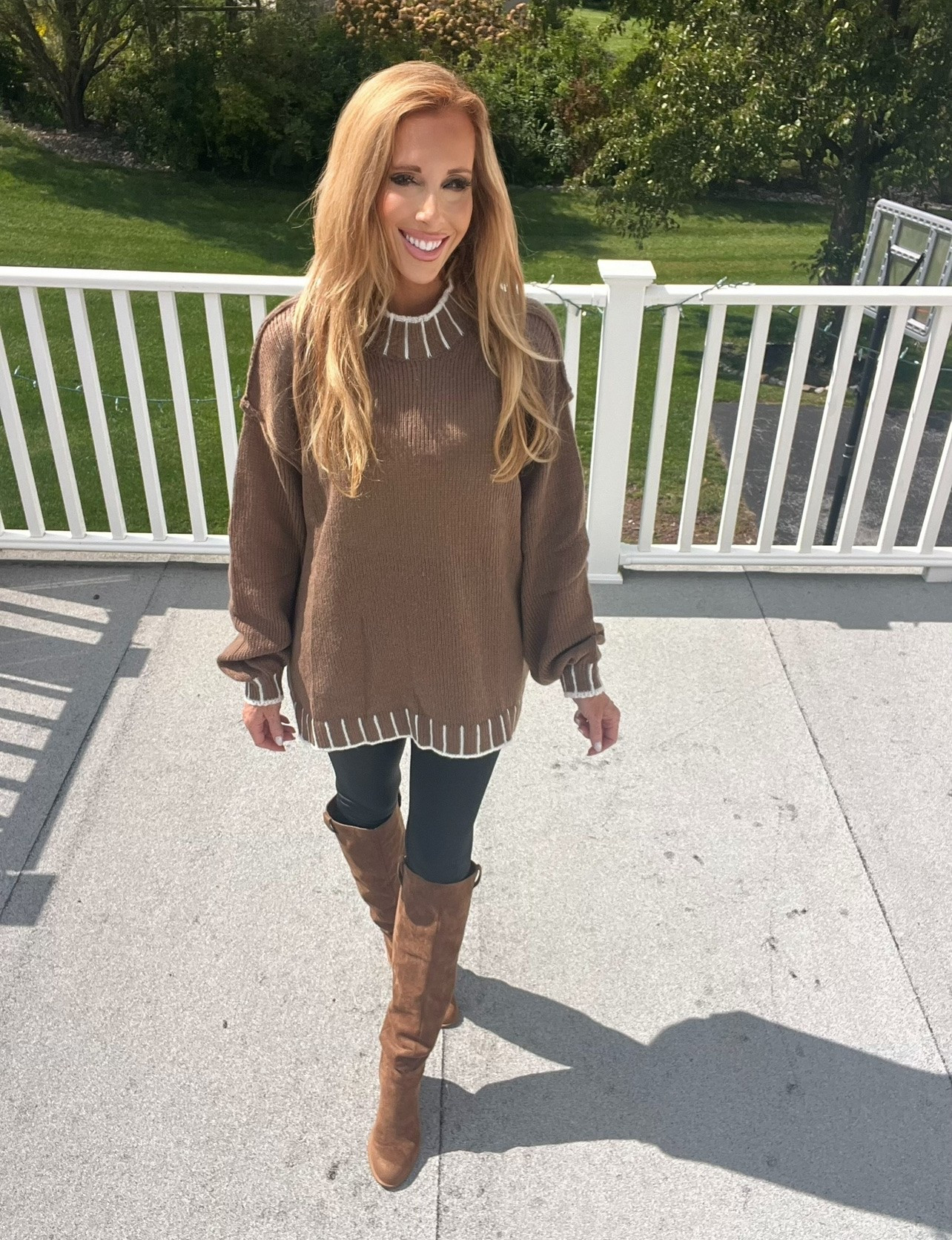 Cozy stylish sweater ❤️❤️

#LTKfitnessgoals #LTKdayinmylife #LTKootd