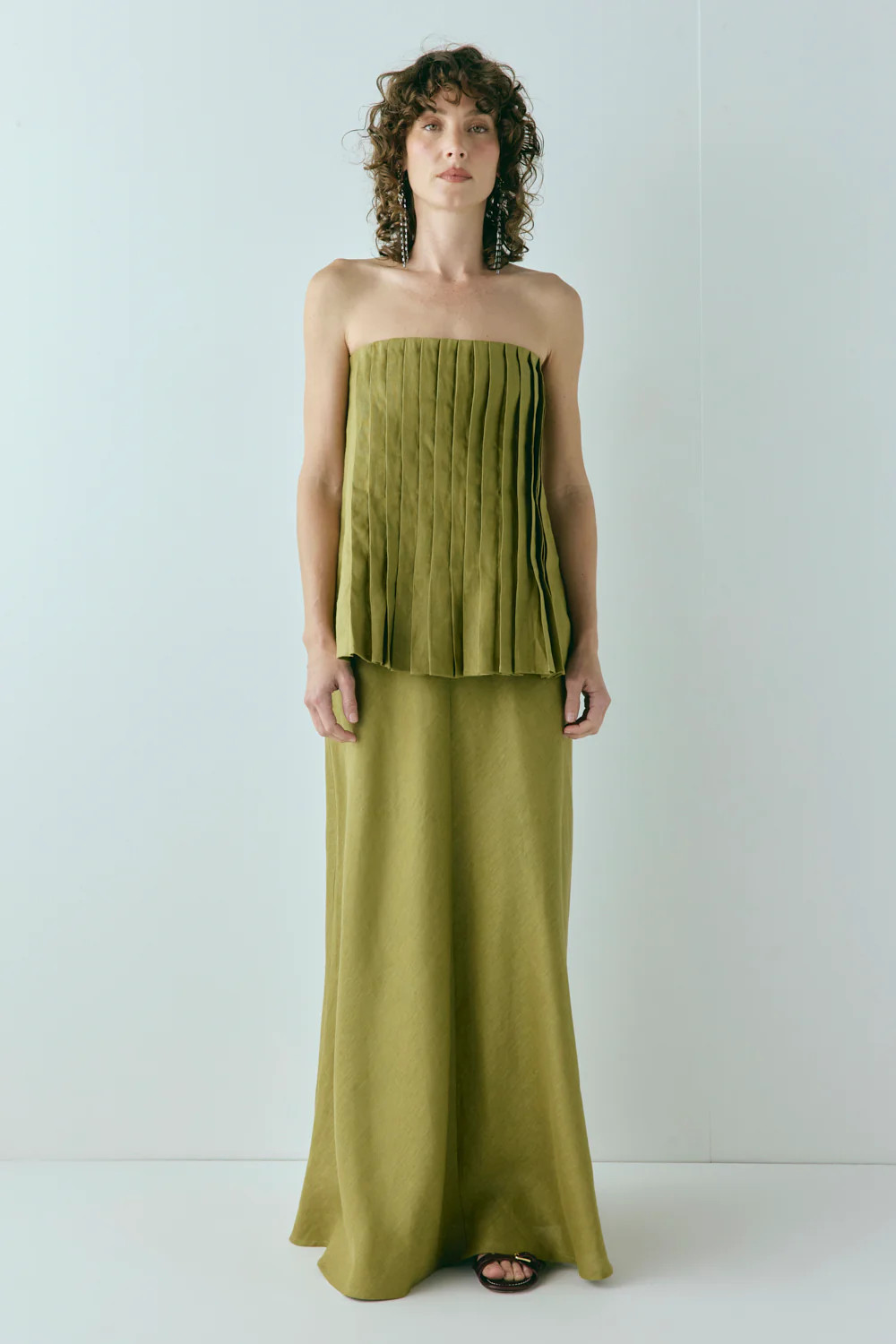 Ettie Linen Top Olive | VRG Grl