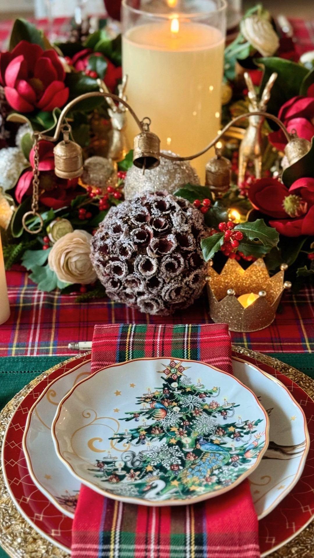 ✨Favorite Christmas Tablescapes ✨ 

 #LTKHoliday #LTKSeasonal #LTKHome