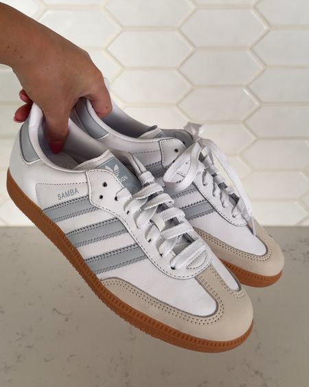 These sneakers are SO cute & trendy right now! I ordered the halo blue& off white version. These are perfect for everyday casual outfits or paring with a sundress! 


#LTKtravel #LTKstyletip #LTKshoecrush