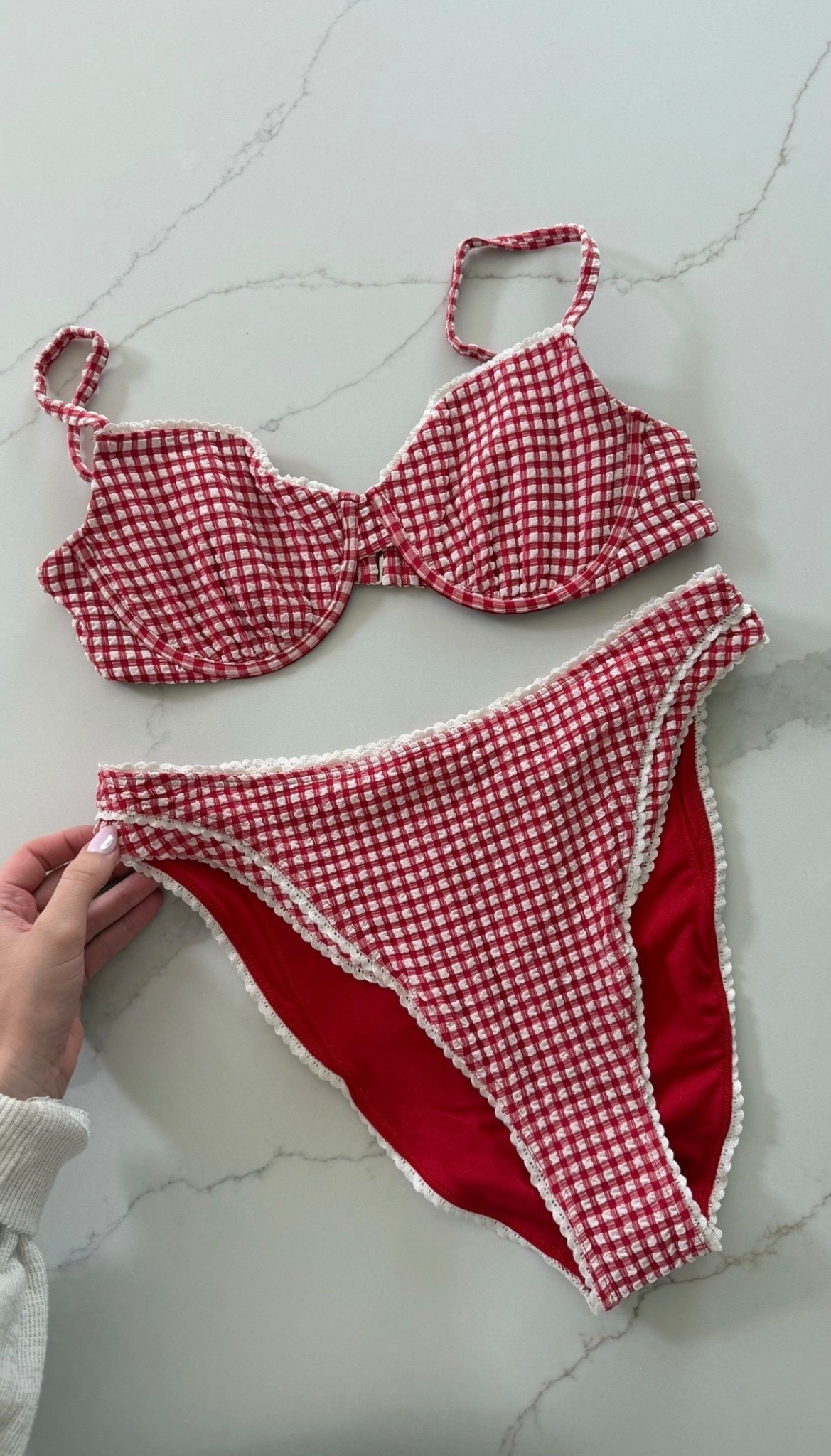Abercrombie sale alert! The cutest gingham swimsuit for spring break! 

#LTKSaleAlert #LTKSeasonal #LTKSwim