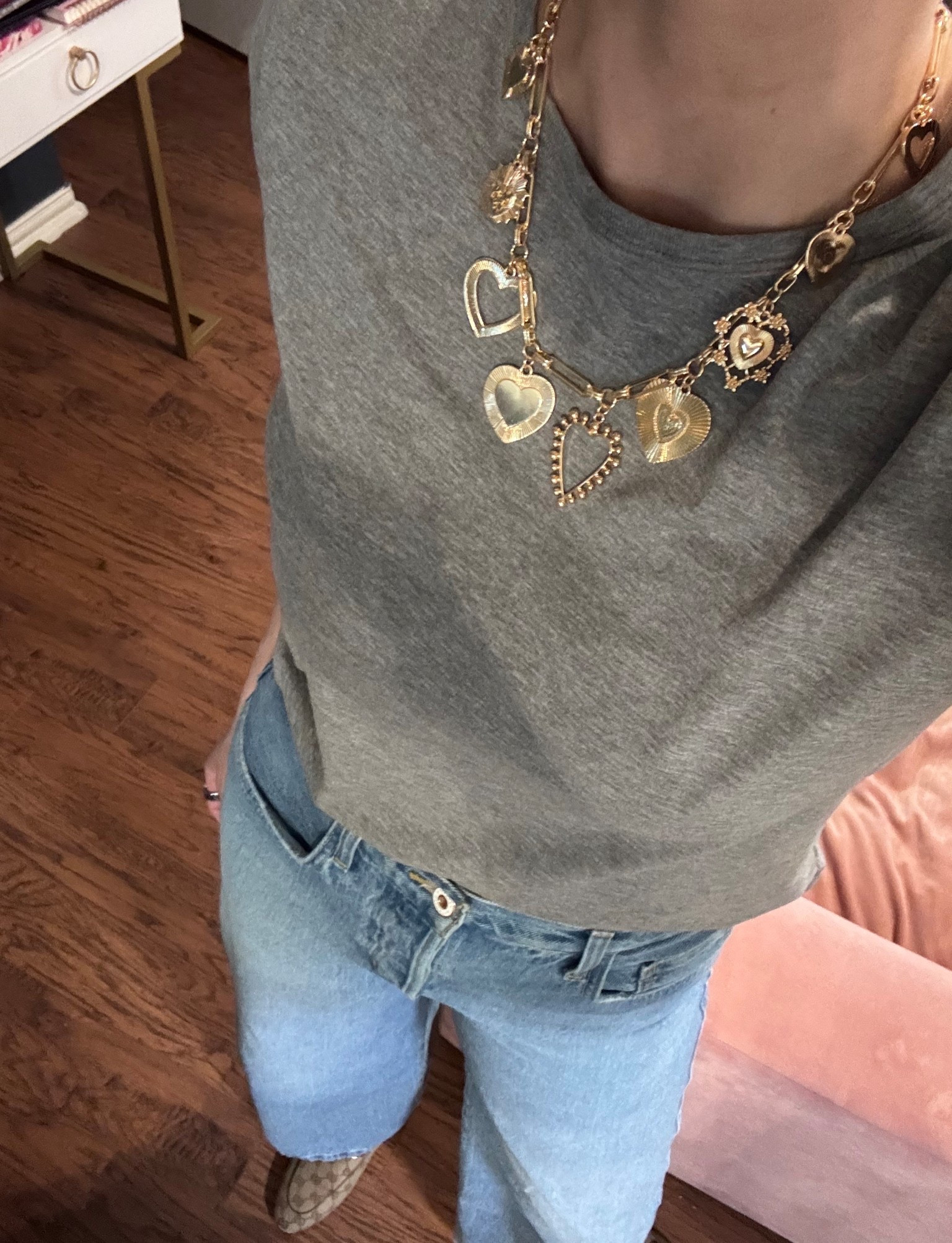 okay i’m kinda shocked at how good this statement necklace is! I have been obsessed with a similar $$$ designer version of this for years and just found this one on amazon for under $10! 

#LTKSaleAlert