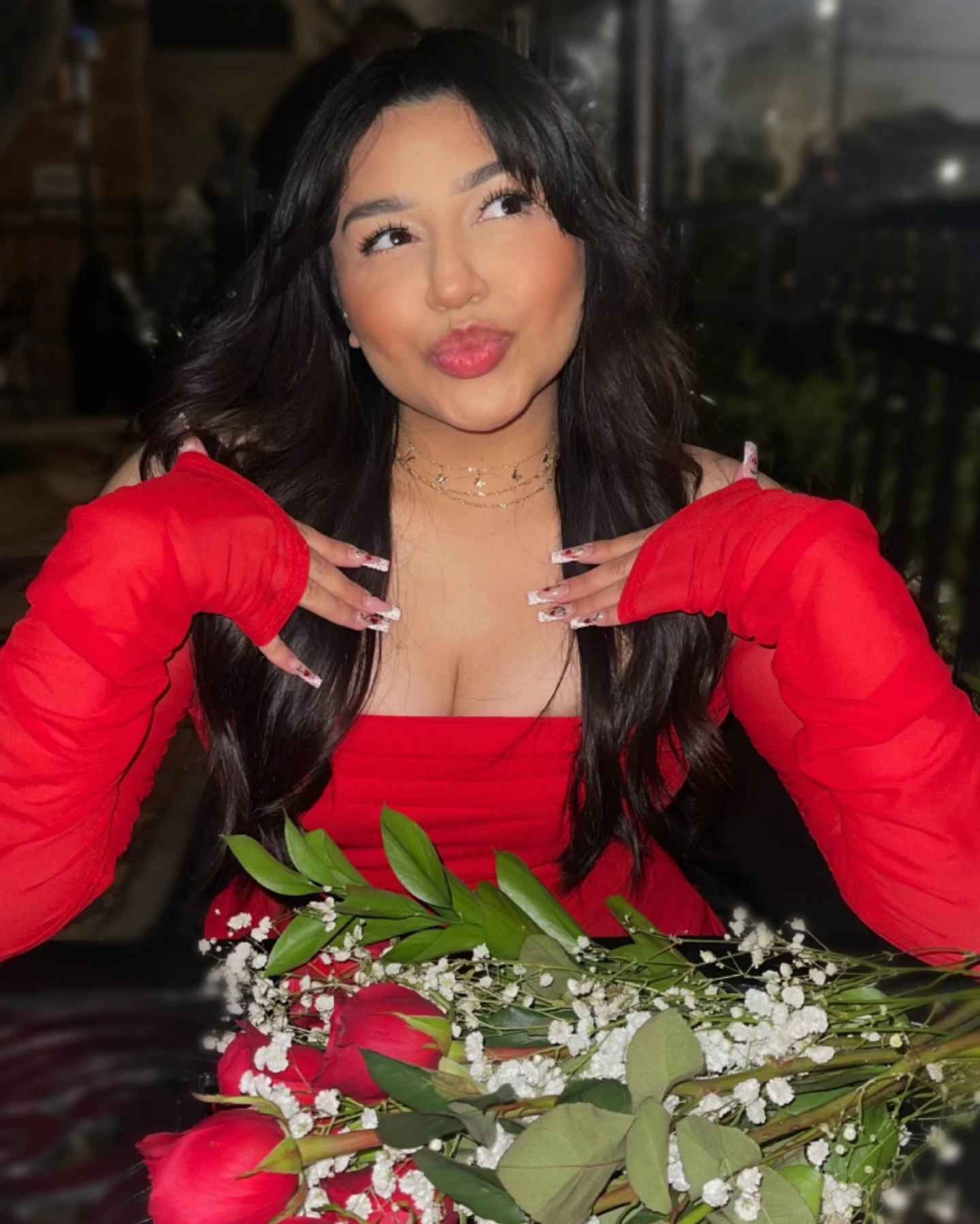 another throwback!! I still can’t get over this gorgeous dress! perfect for any date night ❣️

#LTKSeasonal #LTKFindsUnder50 #LTKPetite