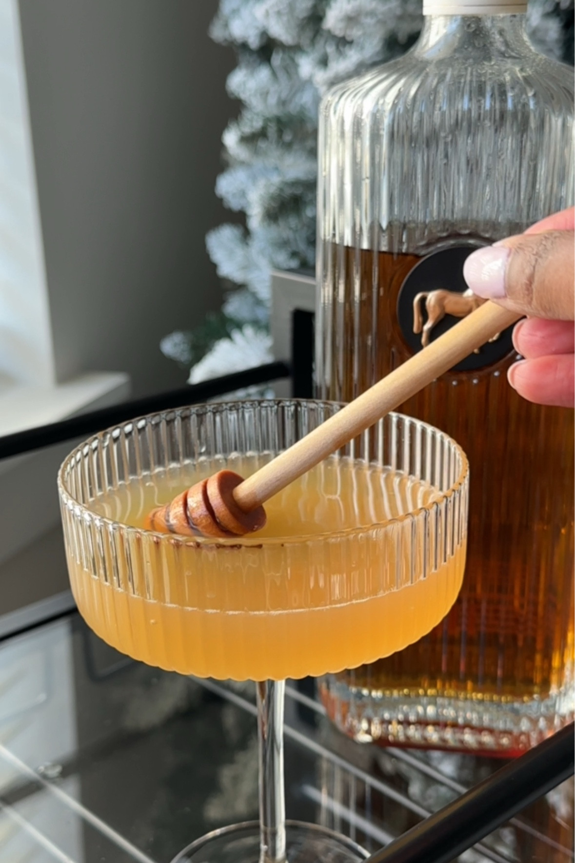Holiday cocktail with Whisky by Beyonce - easy holiday cocktail for hosting, gift guide

#LTKHome #LTKHoliday #LTKGiftGuide