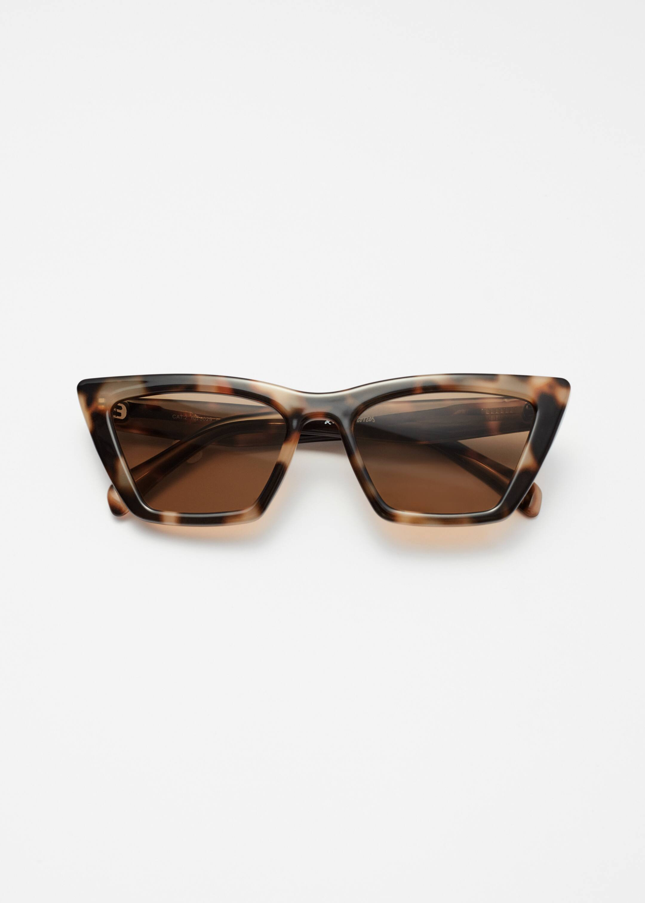 Angular Cat Eye Sunglasses | H&M (UK, MY, IN, SG, PH, TW, HK)