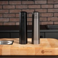 HexMill Salt and Pepper Grinder Set | HexClad Cookware (US)