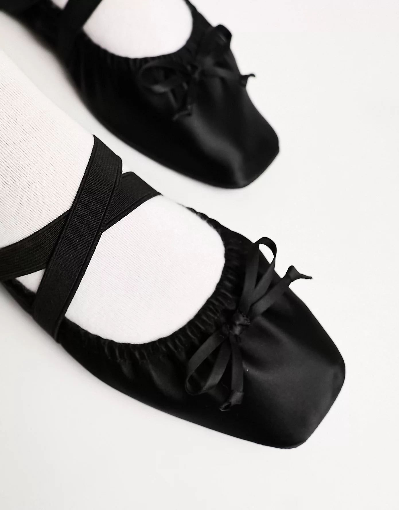 ASOS DESIGN Los Angeles ruched ballet with elastic strap in black | ASOS (Global)