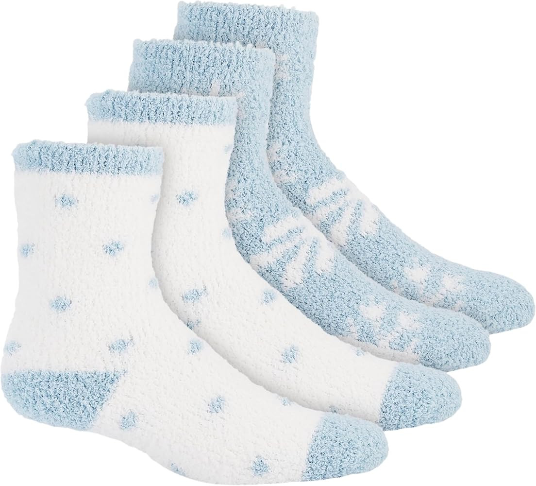 2-Pack Fuzzy Butter Socks One Size Blue White Snowflakes | Amazon (US)