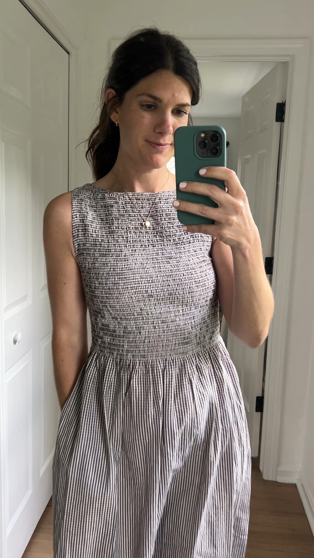 The Hill House summer dress collection is amazing!!  This is the chocolate gingham Cosima and it’s gorgeous. So easy to throw on anytime!

#LTKParties #LTKSummerEdit #LTKStyleTip