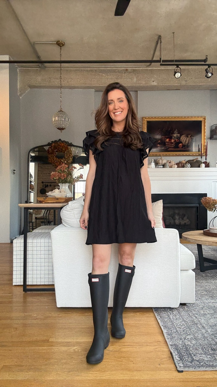 Love this little black dress from Nordstrom! It’s flowy, boho and chic, looks like Free People but for a more affordable price point! Paired with the OG tall matte black Hunter boots for a chic fall look perfect for the Apple orchard or pumpkin patch. 

#LTKShoeCrush #LTKSeasonal #LTKStyleTip