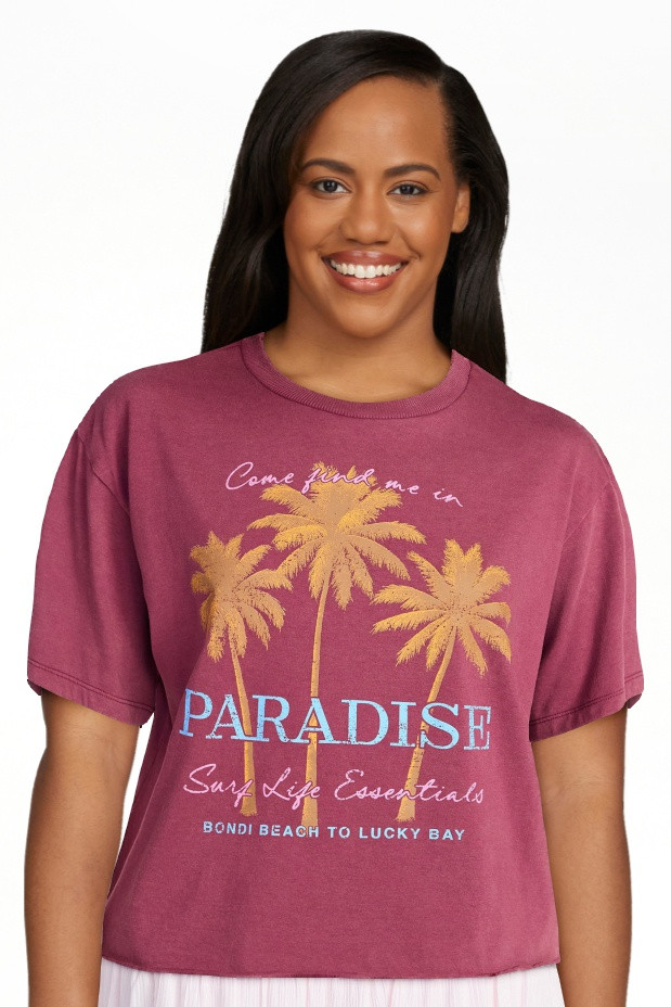 No Boundaries Boxy Cropped Graphic Tee, Women's XXS-XXL | Walmart (US)