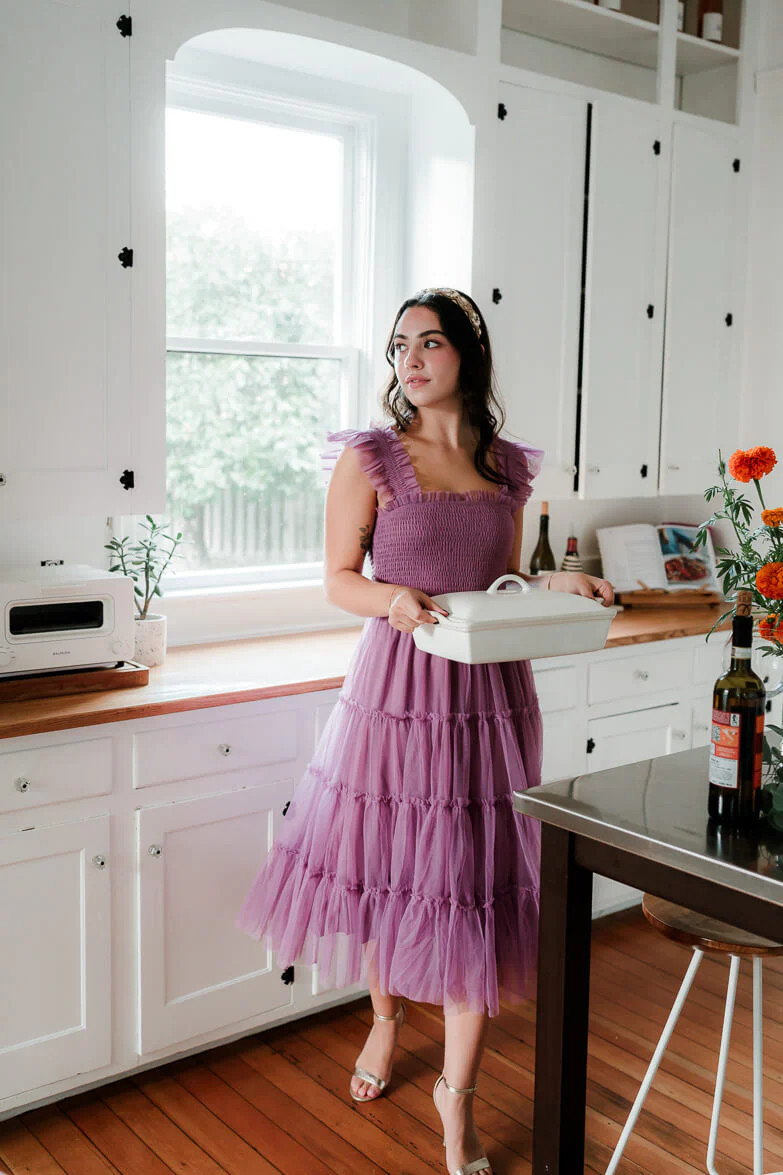 Fiori Short Maroon Tulle Tiered Midi Dress | Confête