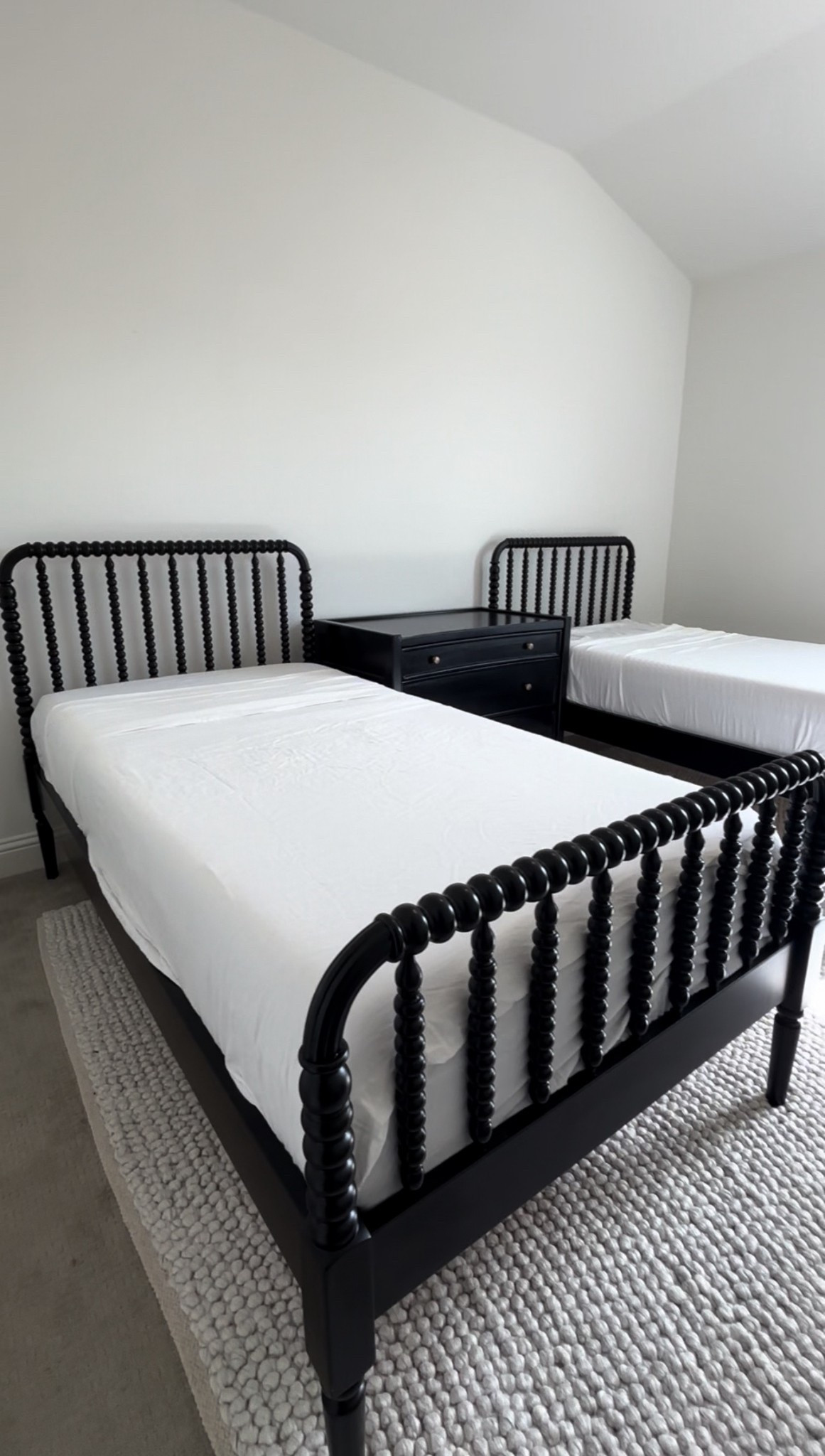 Sharing links for everything I included when renting out my furnished guest space! 

#LTKdayinmylife #LTKStyleTip #LTKHome