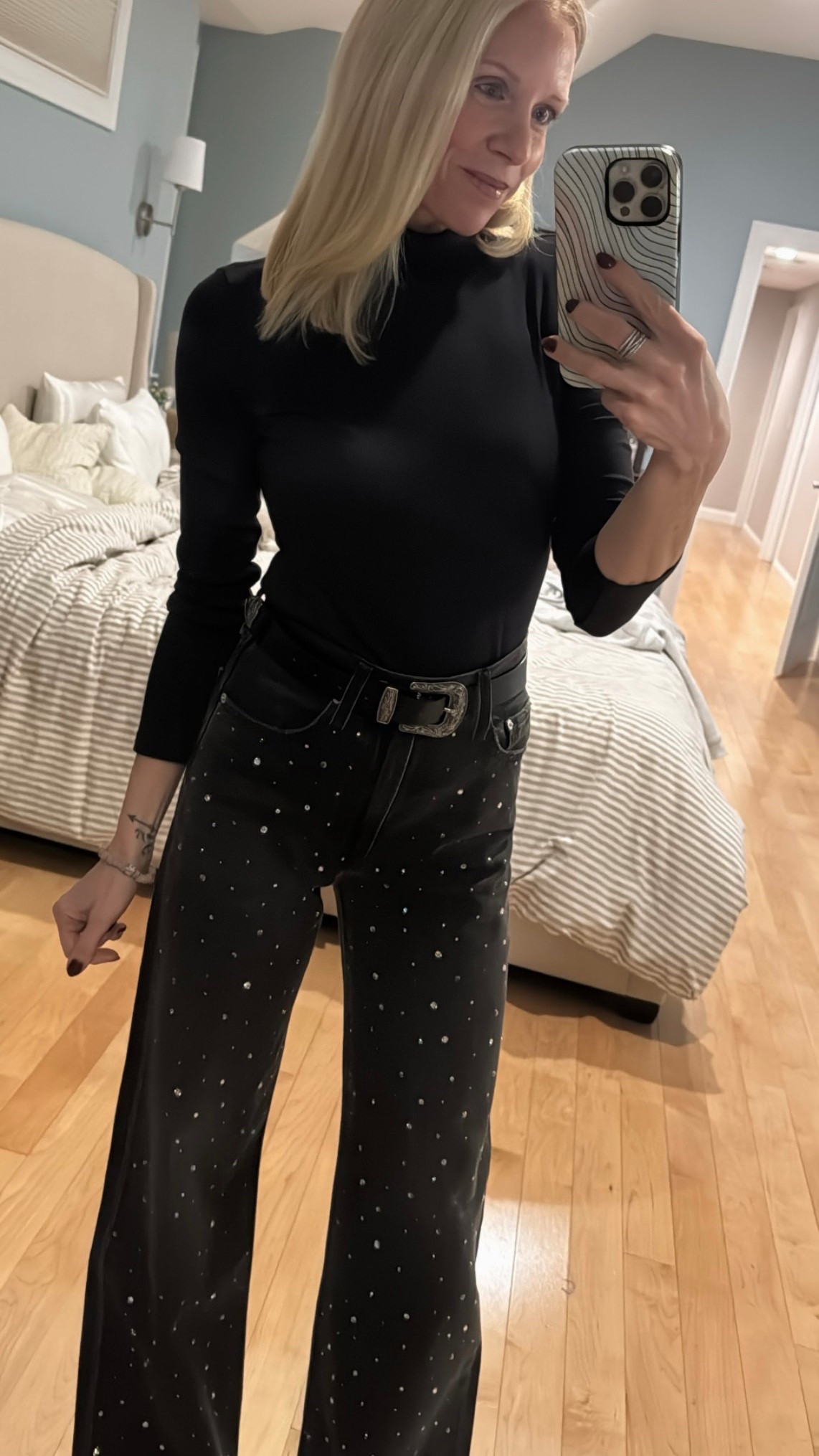 The BEST denim for the holidays! Runs large, I sized down! 

@levis


#LTKootd #LTKHoliday #LTKOver40