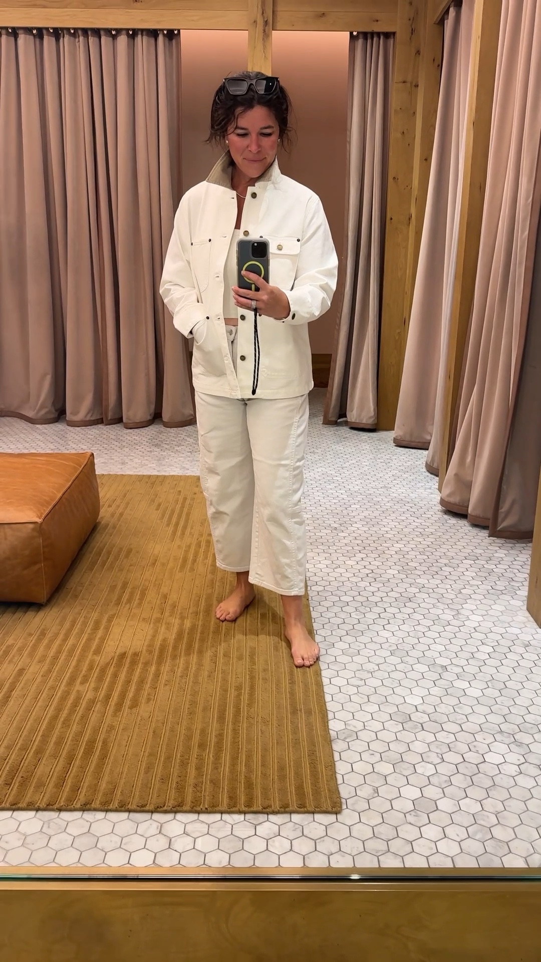 Amazing, must have White Barn Jacket! 