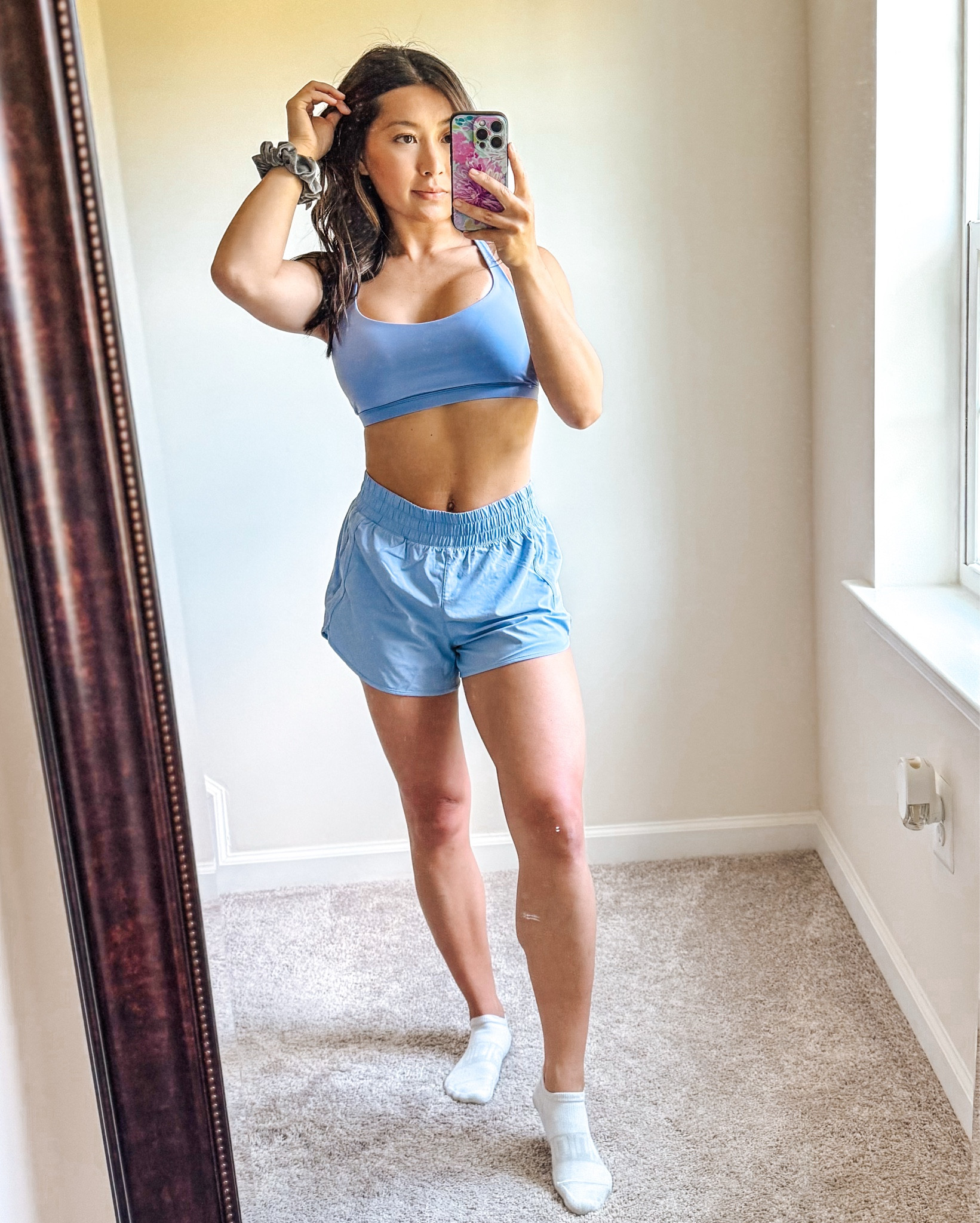 ✨Feeling strong & styled💪
This matching workout set has me actually excited to hit the gym (or at least look like I did 😅). Light blue tones, comfy fit, and breathable for summer workouts — or lounging in style!

🩵 Sports bra & shorts are both true to size
XS shorts
S sports bra
Color in periwinklee

#LTKFindsUnder50 #LTKPetite #LTKActive