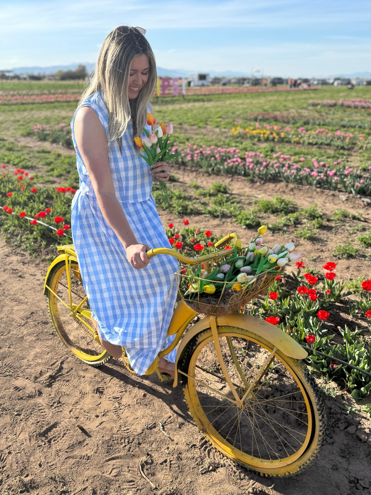 Spring days like this >> 🌷✨
Easy set, fresh flowers, and slowing down.

This blue gingham set has been one of my favorite finds, so flattering, lightweight, and perfect for everything from errands to little weekend moments like this.

#LTKootd #LTKdayinmylife #LTKgrwm