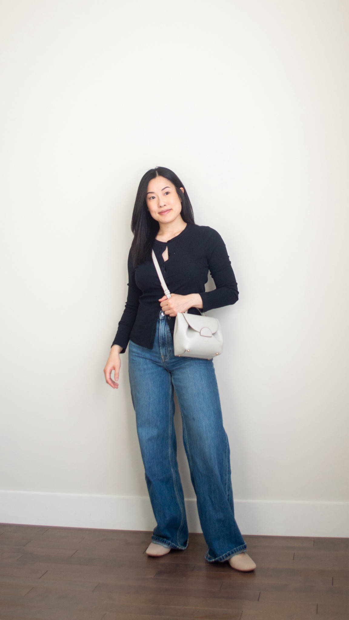Wearing Everlane jeans size 24, Tradlands sweater size XS (linking similar colour from this year’s collection), Paper Label cardigan size small. Unavailable to link bag from Polene

#LTKCyberWeek #LTKGiftGuide #LTKStyleTip