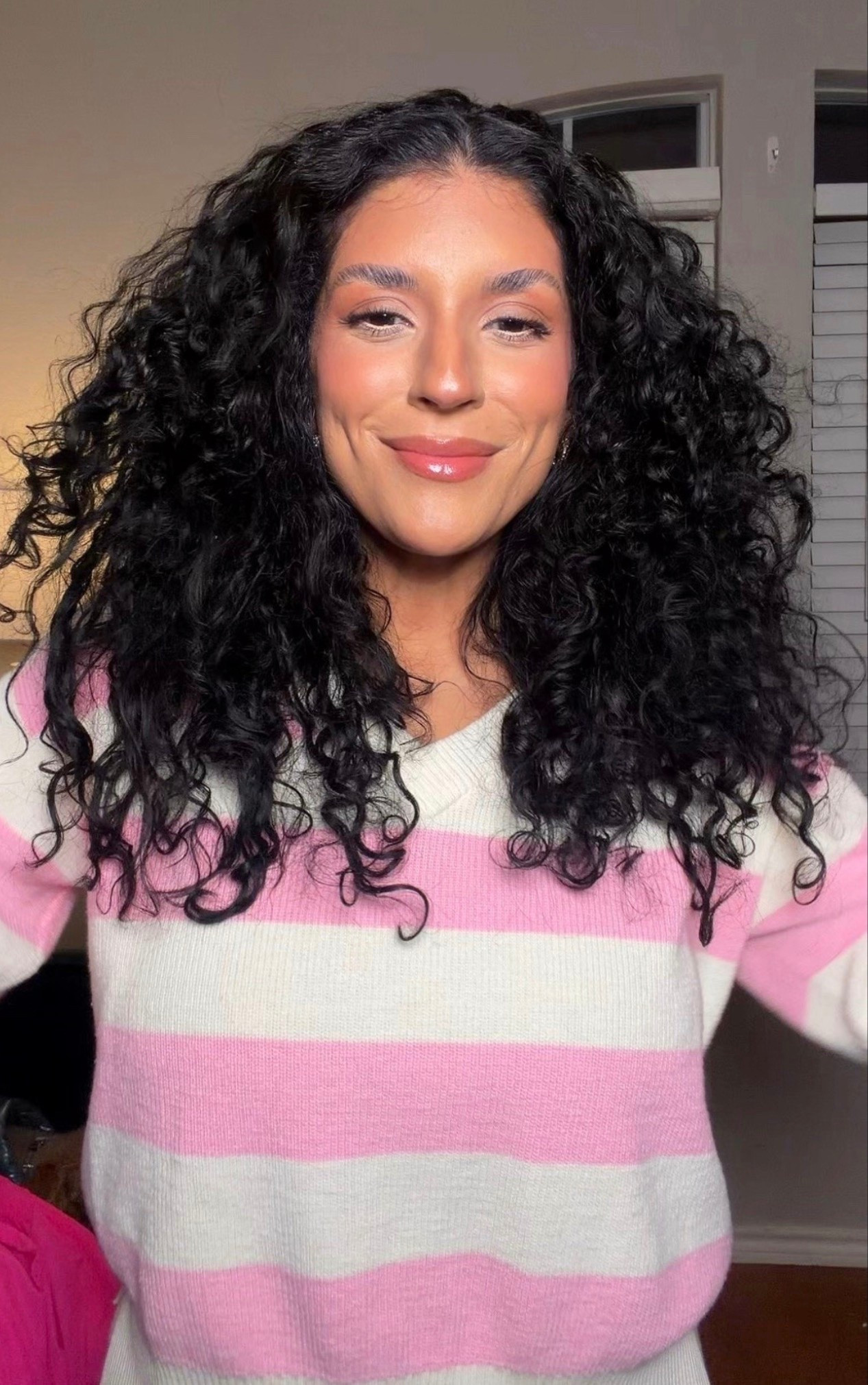 pink stripes + big curls = instant mood booster 💗☁️ this sweater moment had me feeling cute before even leaving the house.

#pinkstyle #cozyfinds #sweaterweather #casualstyle #everydayoutfit #fashionfinds #curlyhairgirl #cozystyle #ootdinspo #styleinspo

#LTKdayinmylife #LTKselfcare #LTKstorytime