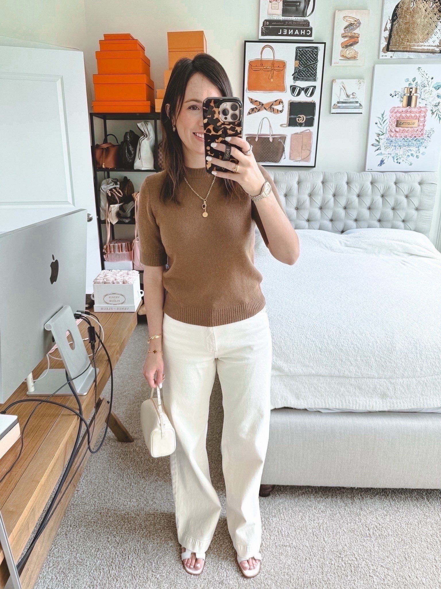 Vince short sleeve brown sweater (xs), baggy ecru white denim (25)



#LTKStyleTip #LTKFindsUnder100 #LTKSeasonal