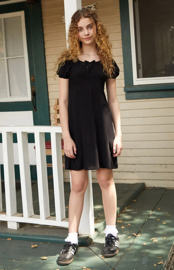 Black Short Sleeve Dress - Size Small(6/7) | PacSun