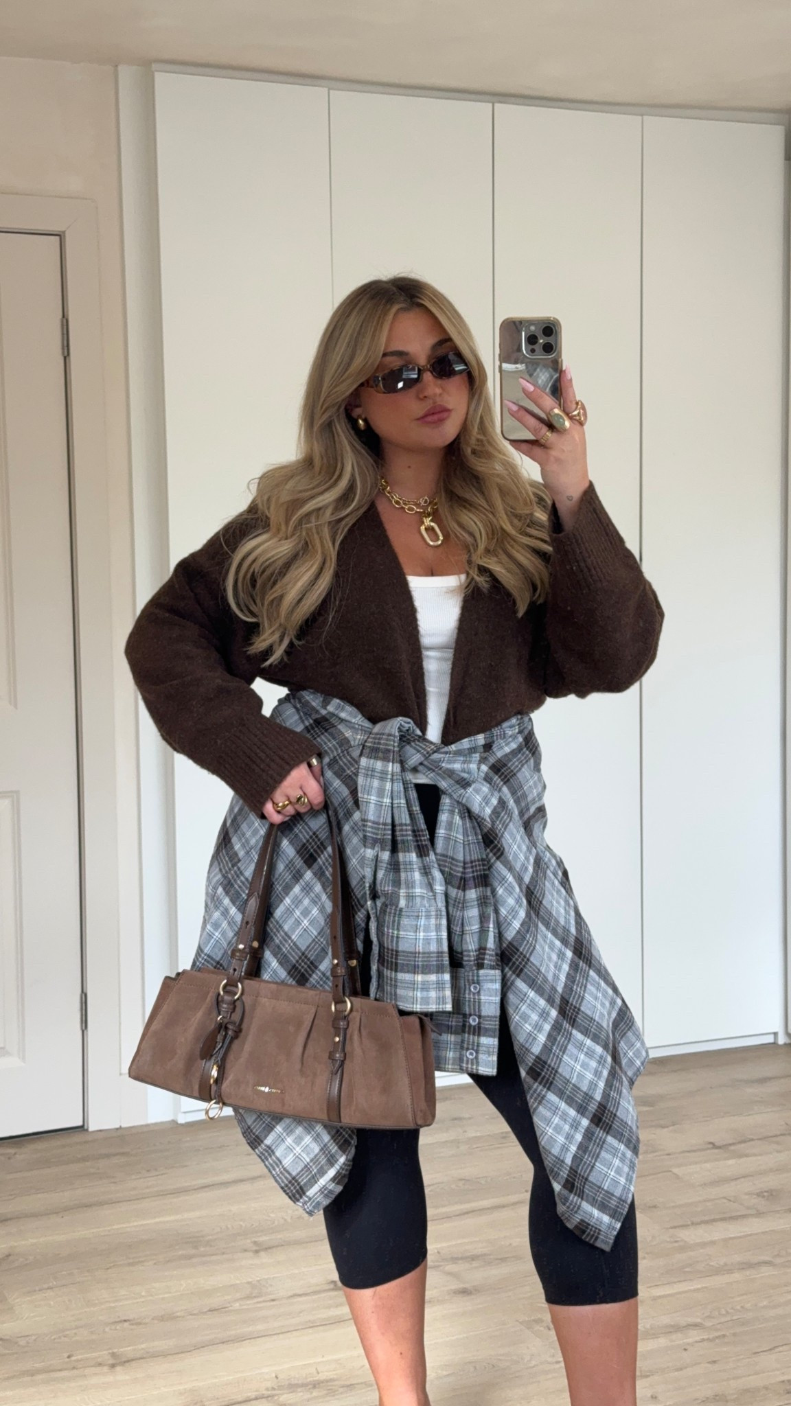 Autumn FINALLY🍂🤭 bag is Charles & Keith, leggings are old adanola & shirt old Plt. I’ve linked similar xx

#LTKcurves #LTKautumn #LTKmidsize