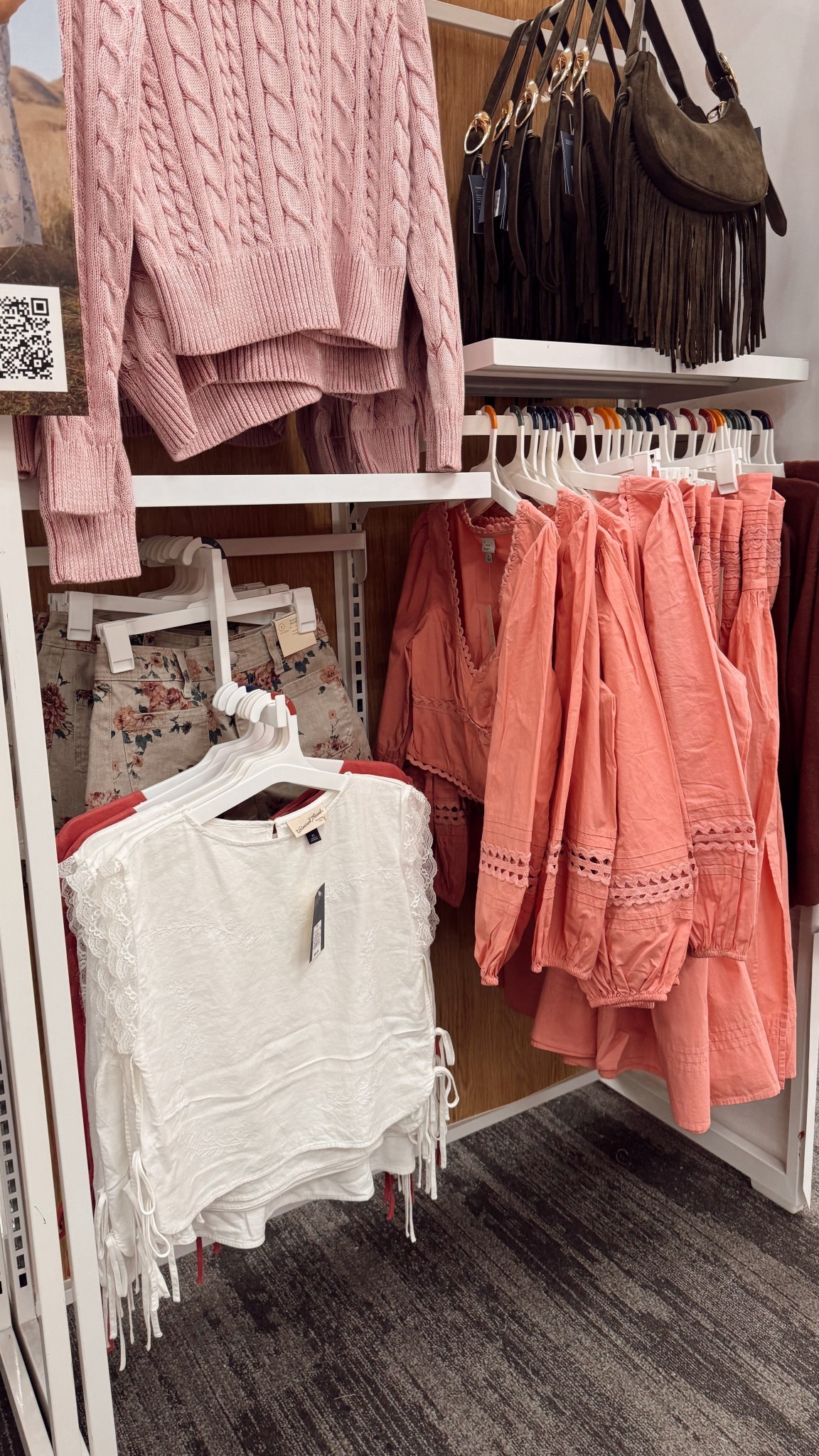 The cutest Spring outfits @Target 

#LTKU #LTKSeasonal #LTKootd