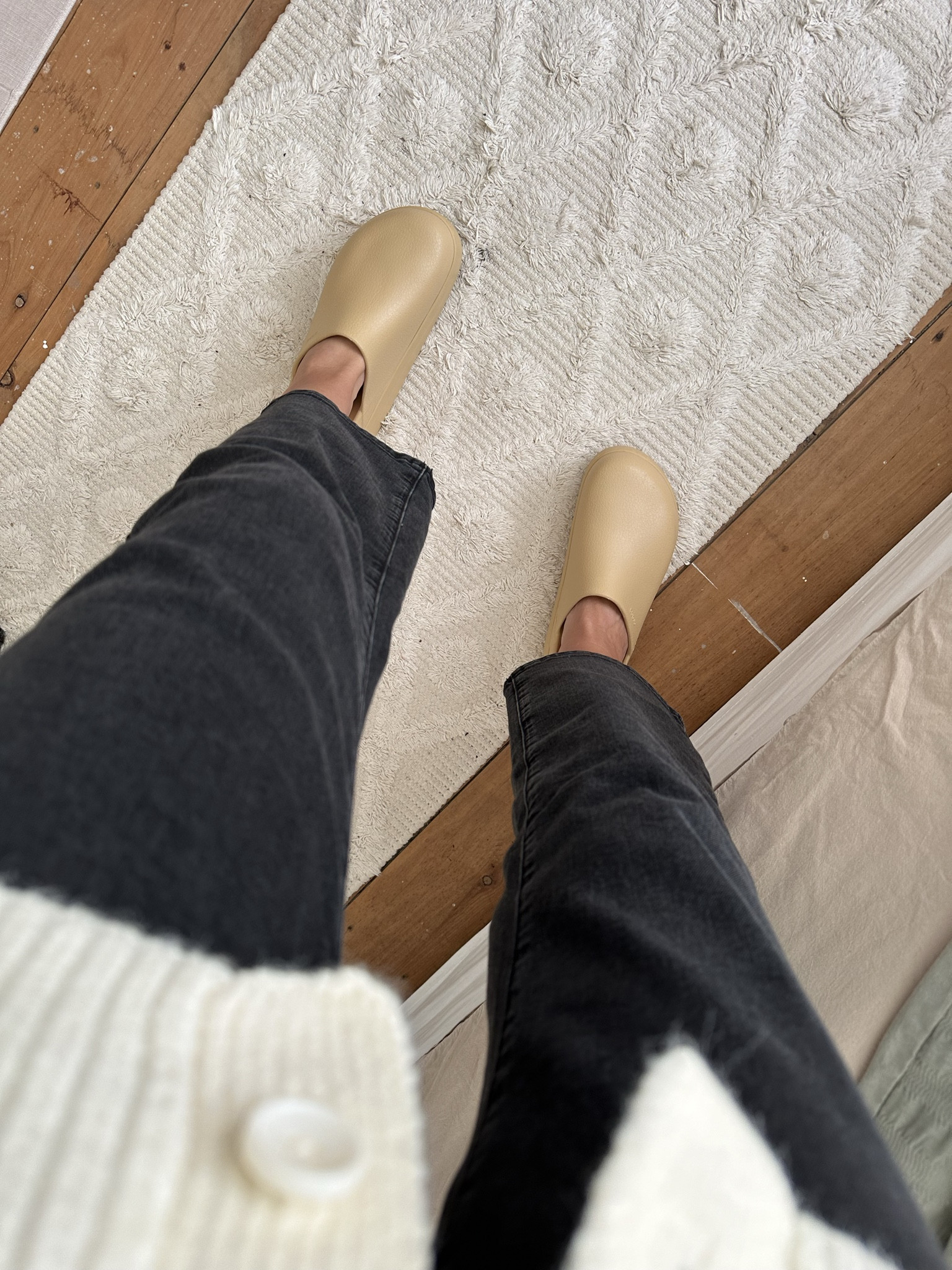 Crocs have a whole new look and I’m in love. Meet the Dylan platform. 

I am normally a 39 and am wearing the women’s 8. Colour wheat (colour I have) only available from ASOS - came very quickly. Have linked other colours below too  

#LTKSeasonal #LTKaustralia #LTKshoecrush