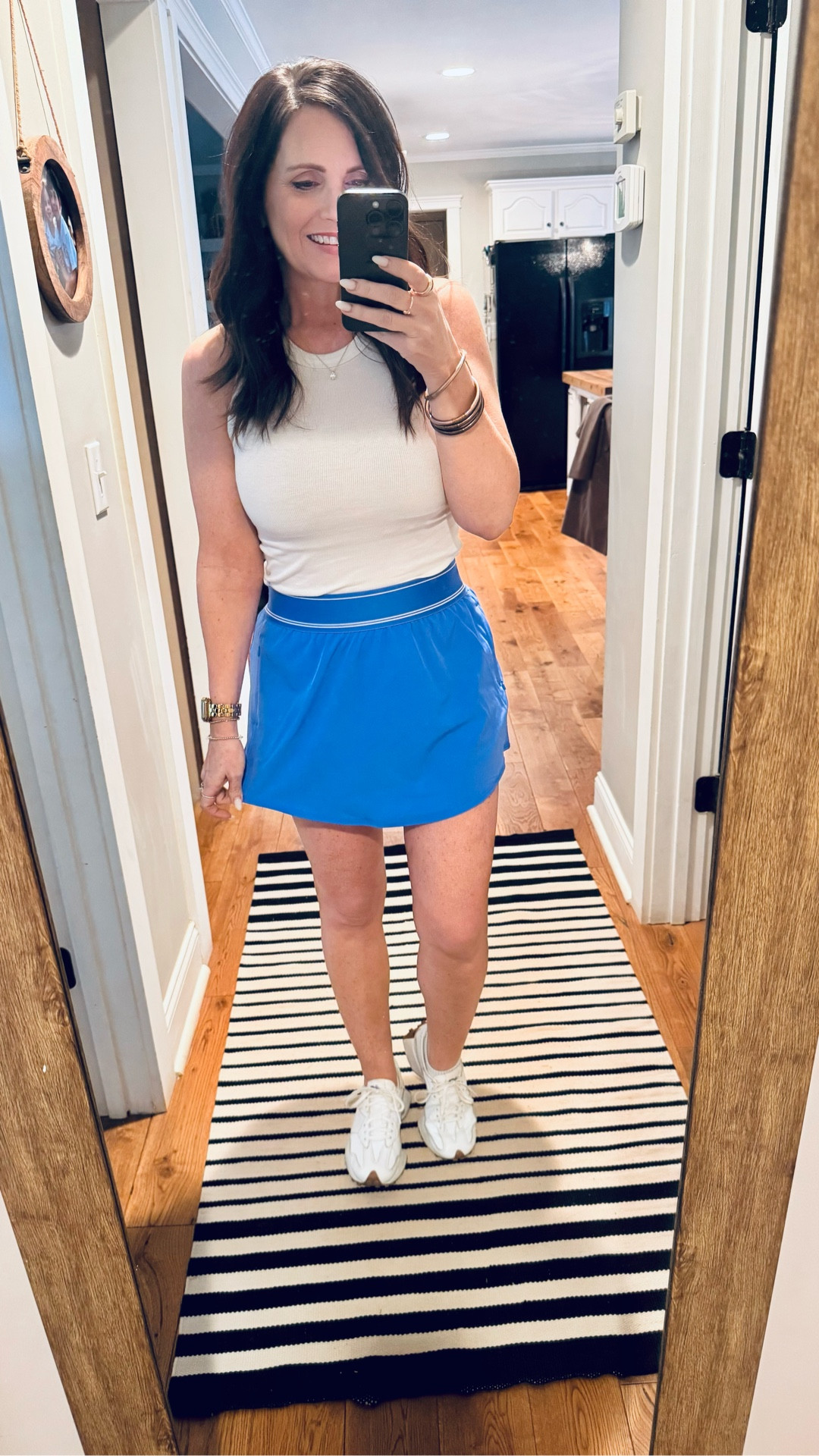 Lookalike for less 

#LTKActive #LTKootd