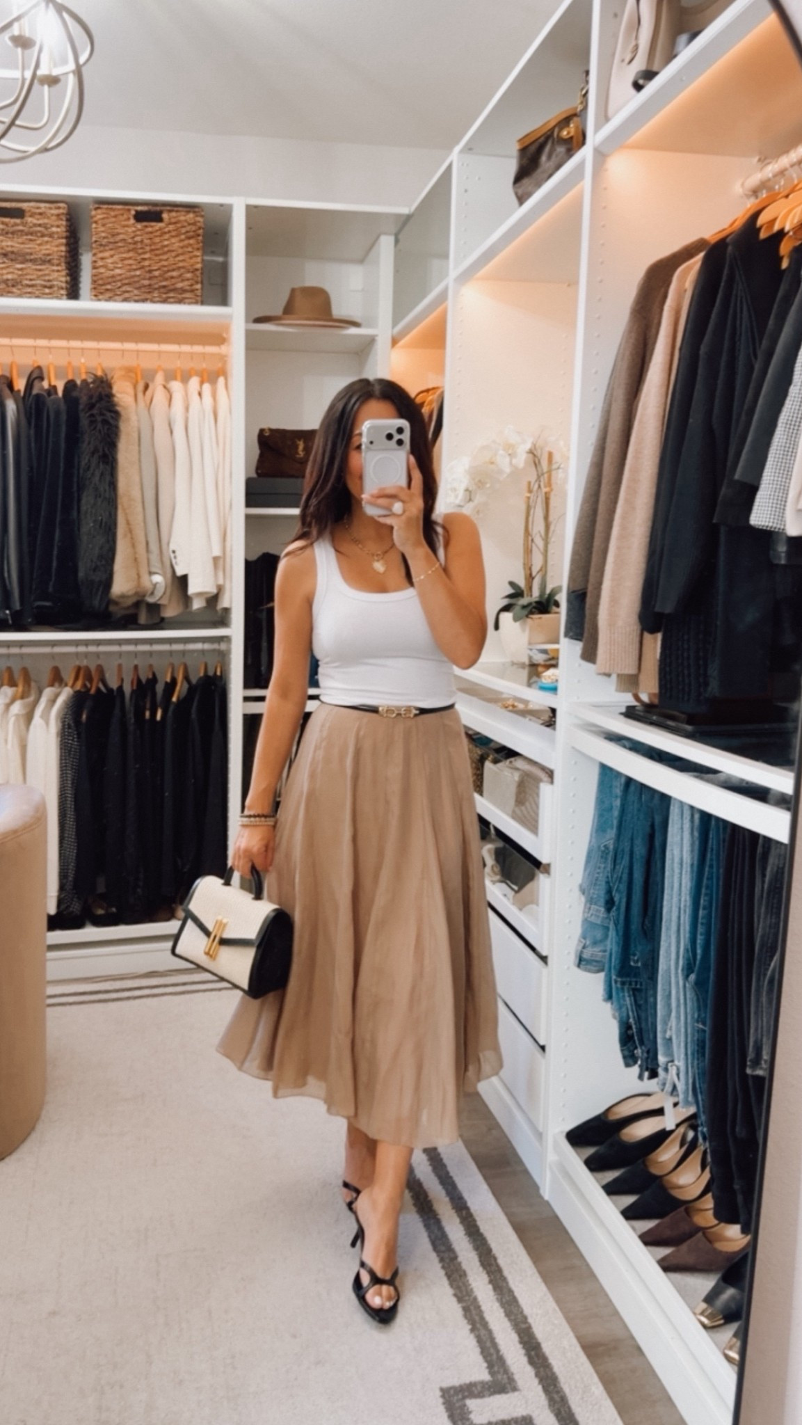 Snag this Zara skirt! It’s stunning with the best movement 🔥 wearing a small

#LTKootd #LTKOver40
