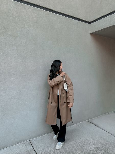 trench coats for spring >>>>

my entire outfit is linked in bio or you can shop it over on my ltk page 