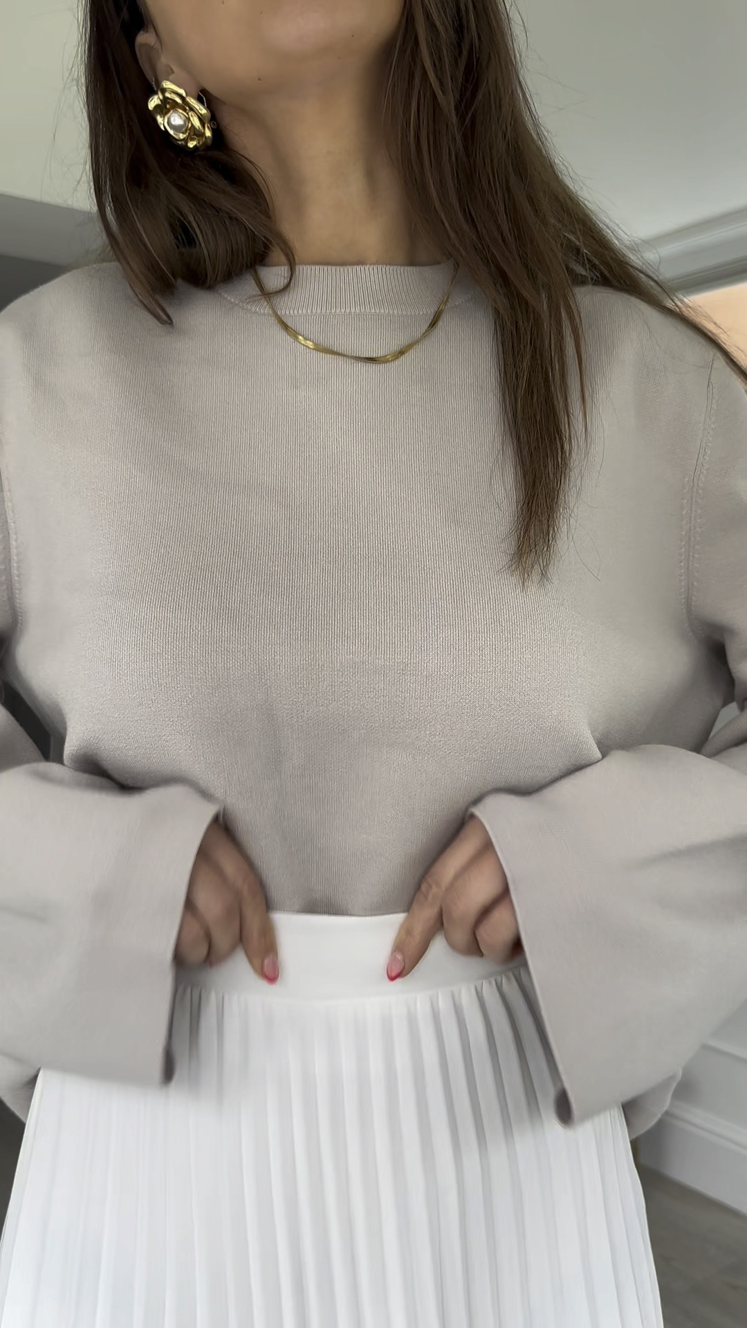 Styling a midi skirt for spring 

#LTKVideo #LTKSpringSale #LTKSeasonal