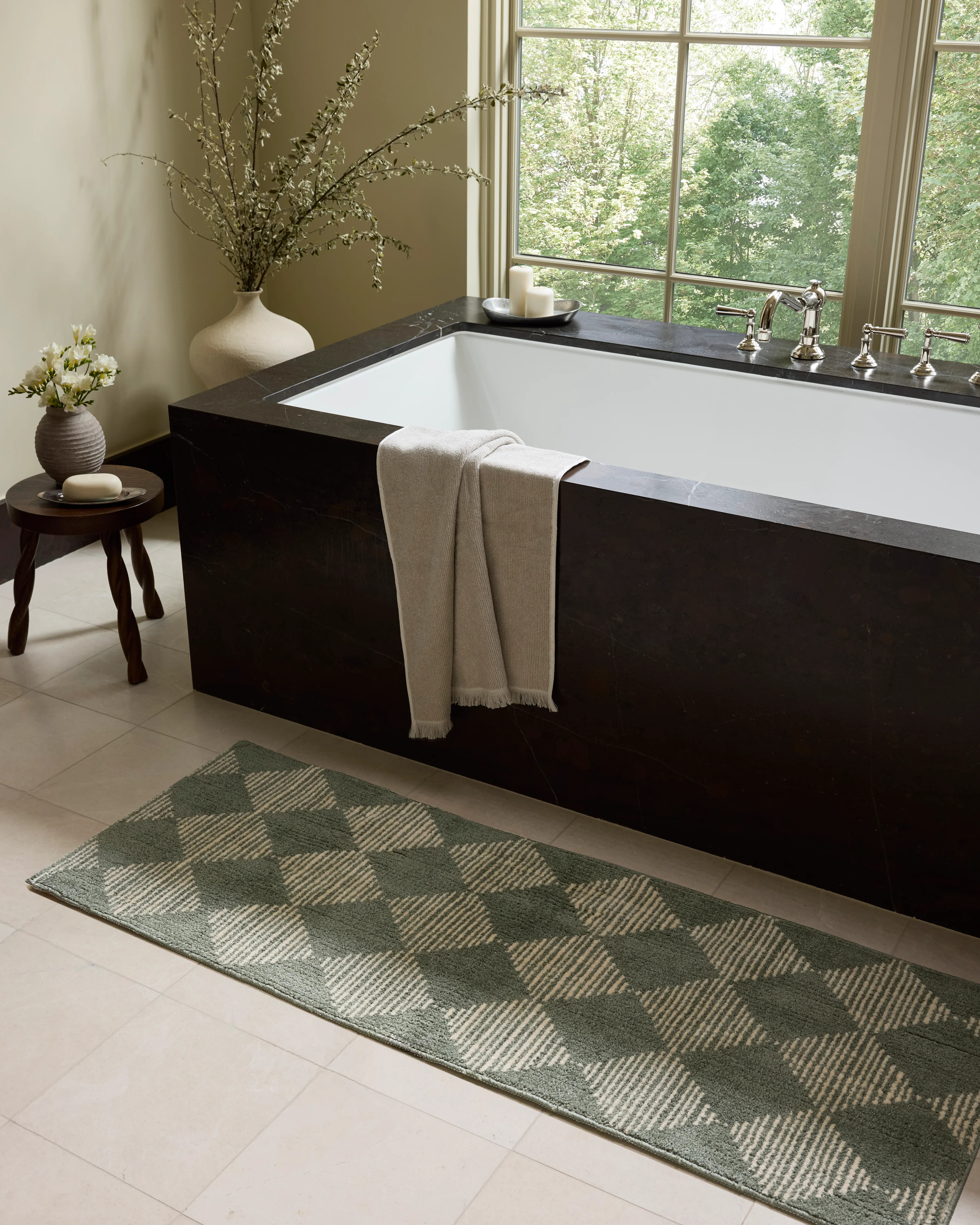 Chris Loves Julia x Loloi-Lawrence Bath Mat-LAW-01-Mist, Ivory | Rugs Direct