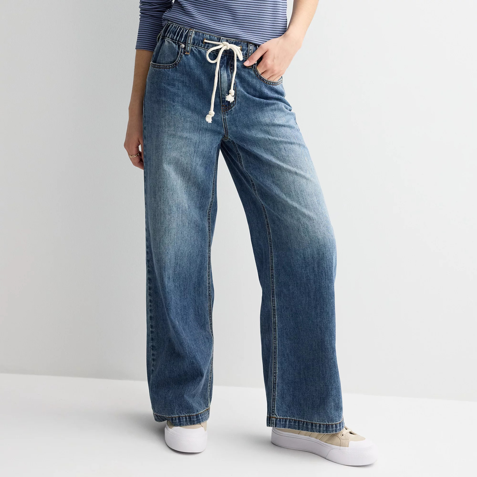 Juniors' SO® High Rise Pull-On Wide Leg Jeans | Kohl's