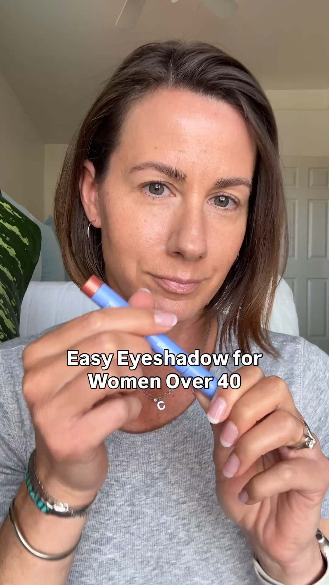 Easy eyeshadow for women over 40

#LTKBeauty #LTKgrwm #LTKOver40