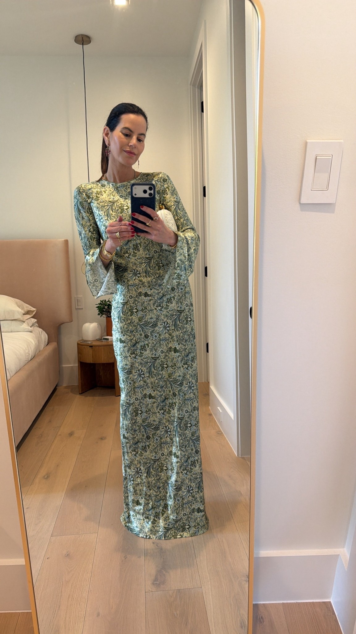 3 dresses, 6 ways✨🤍 

Outfit inspo, outfit ideas, fashion, style, fashion trends, trend report, Miami, Miami fashion, spring fashion, spring style, spring outfits, mom fashion, mom style, women’s fashion, spring outfit ideas, spring dress

#LTKootd #LTKgrwm #LTKSeasonal