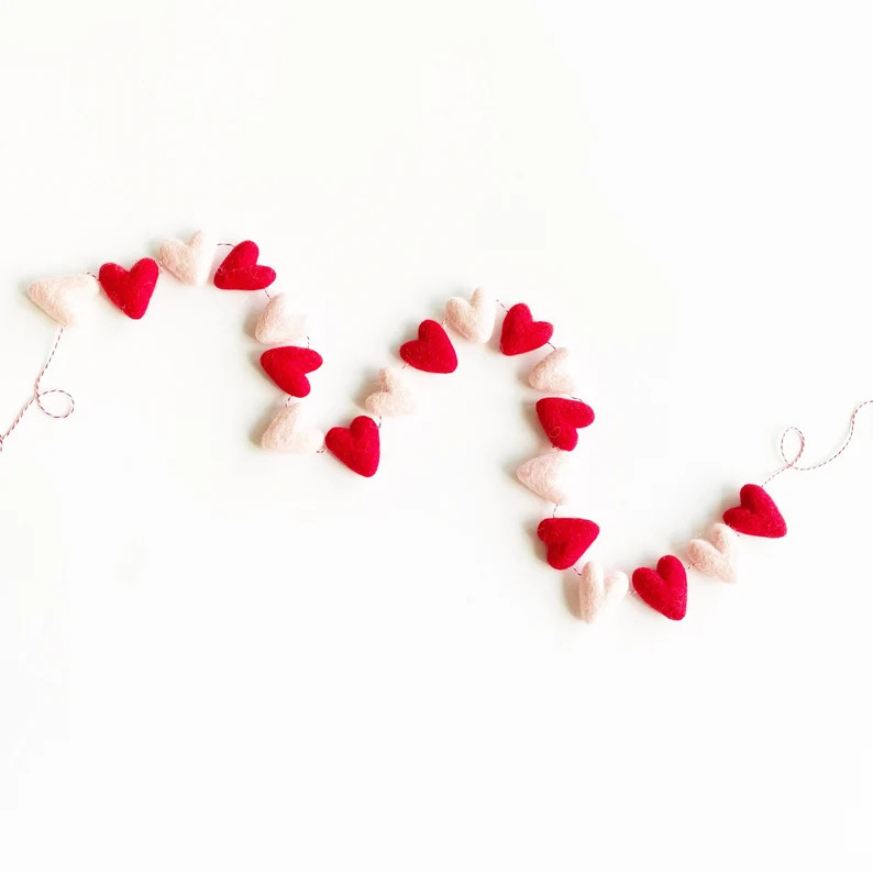 Red and Pink Felt Heart Garland | Valentine's Day Garland | Valentine's Day Banner | Heart Banner... | Etsy (US)