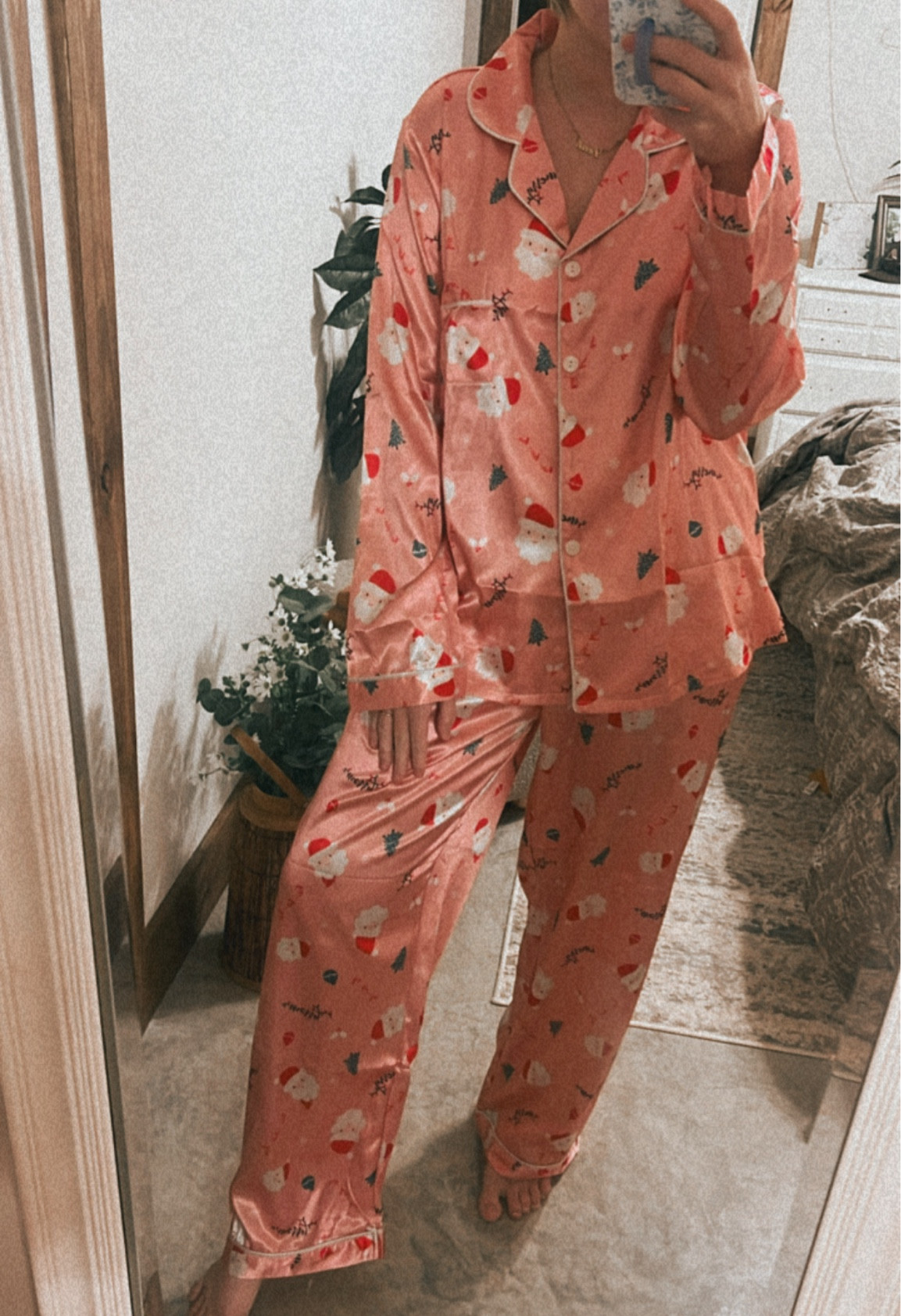 Wearing a large but should have gotten a medium  

#LTKSaleAlert #LTKStyleTip #LTKFindsUnder50