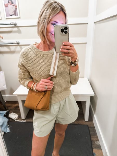 Spring style// spring vacation// shorts- xxs sweater, I sized up to small
Madewell, outfit idea

#LTKstyletip #LTKunder100 #LTKFind